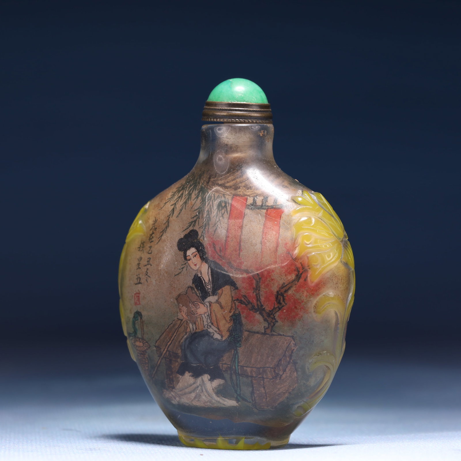 An Exquisite Glass Character and Story Pattern Snuff Bottle - 2