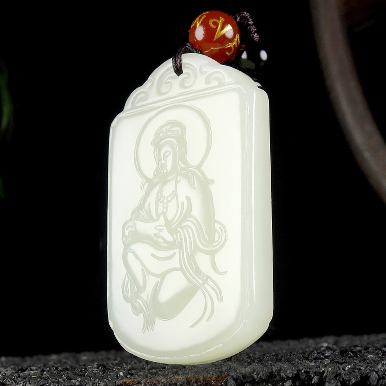 An Exquisite White Jade Statue of Avalokitesvara Pendant - 3