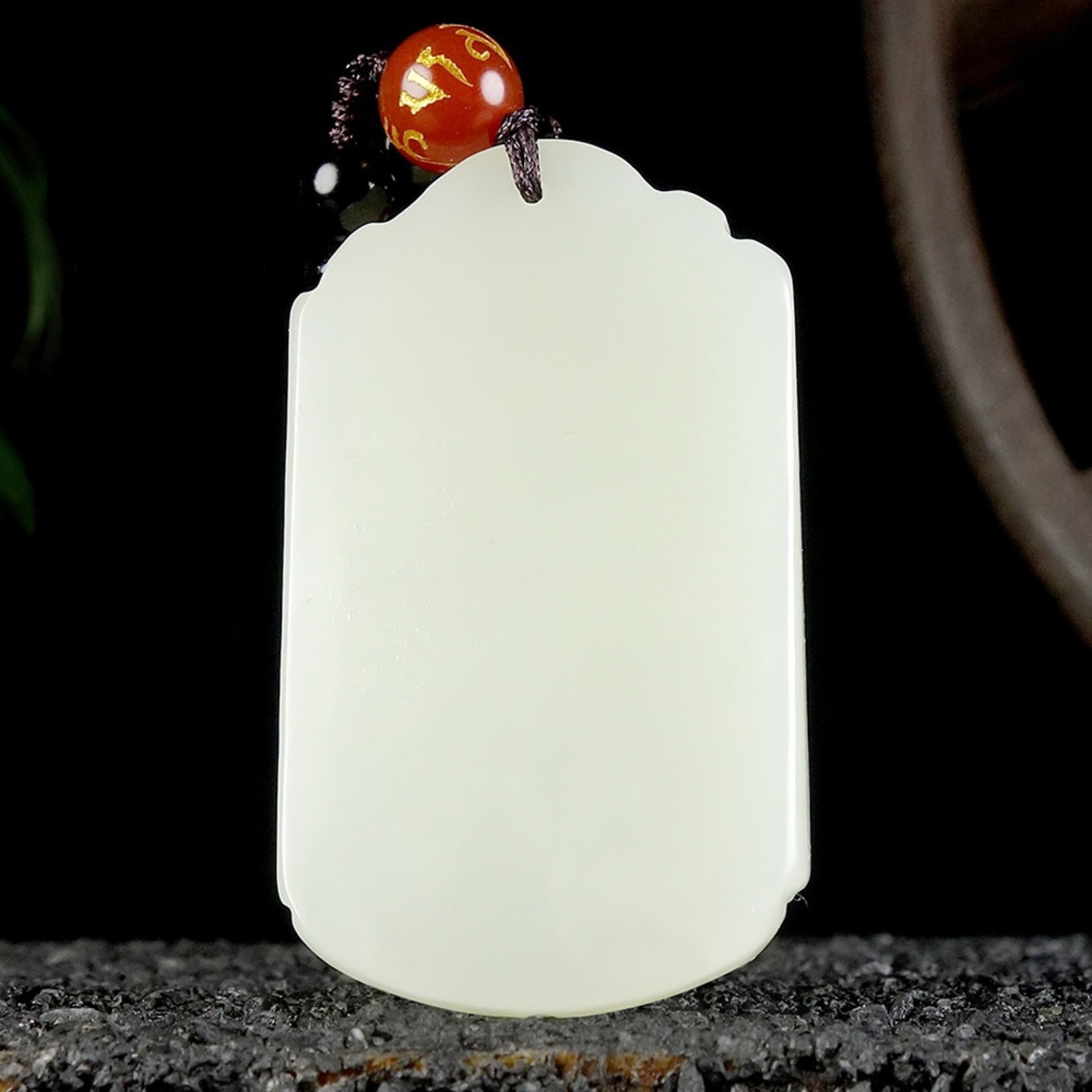 An Exquisite White Jade Statue of Avalokitesvara Pendant - 4