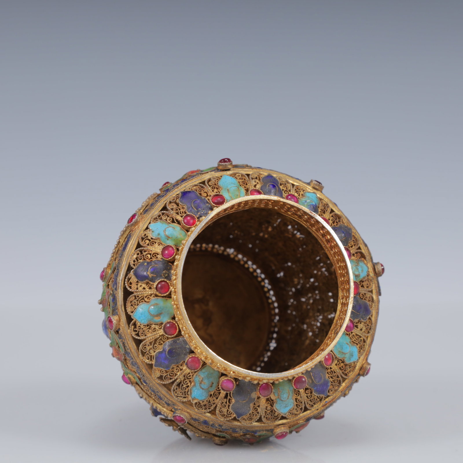 An Exquisite Filigree and Gilding Inlaid White Jade Flower Pattern Vase,Inlaid Gems - 7
