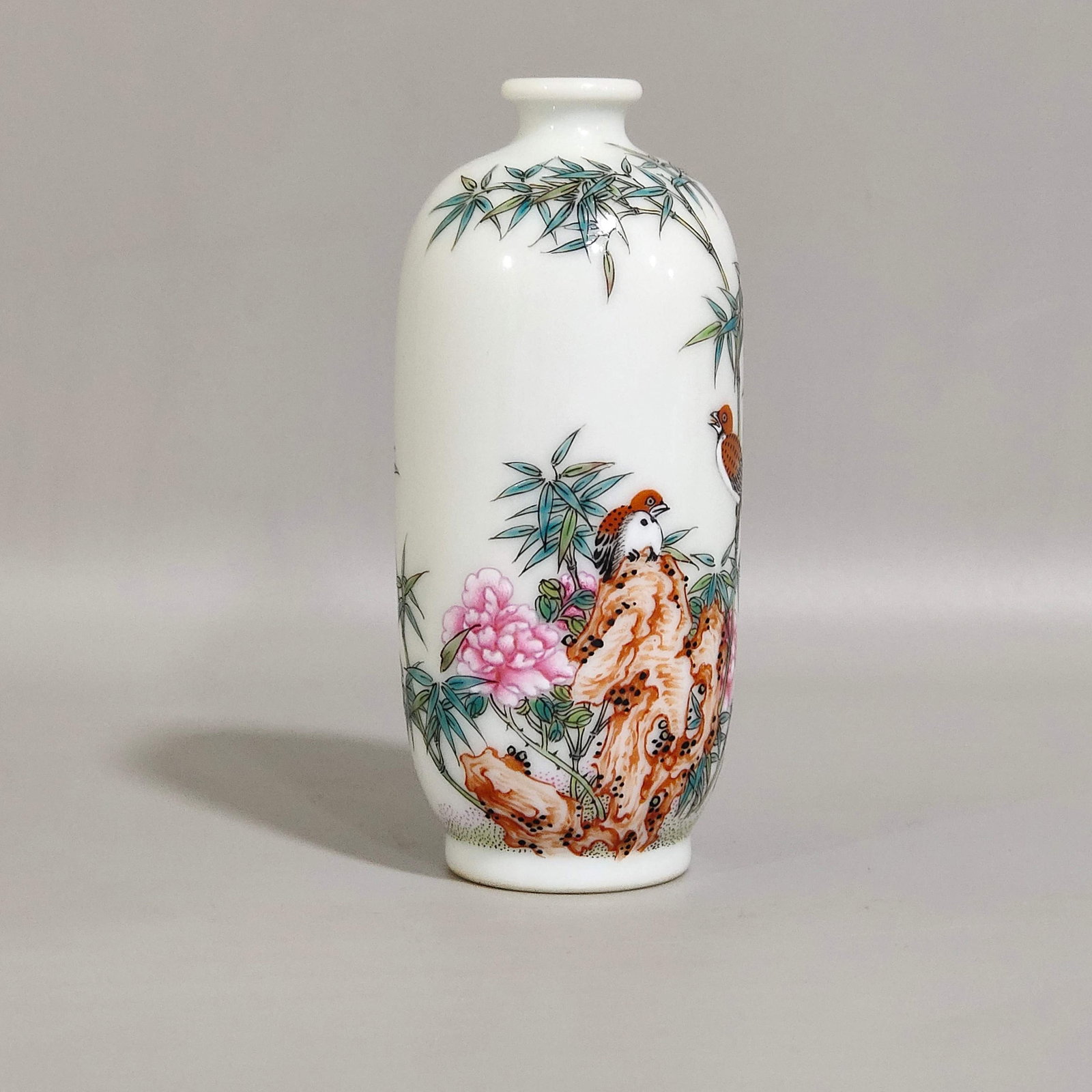 An Exquisite Famille-Rose Painted Gold Bamboo and Bird Pattern Snuff Bottle,With Poem - 2