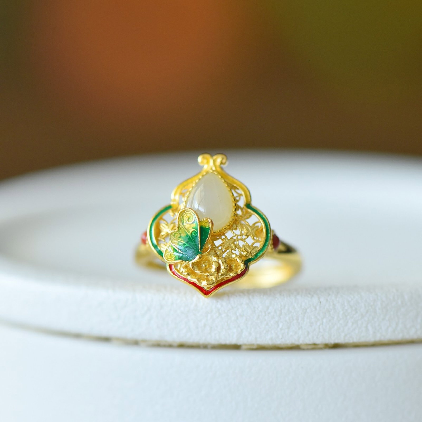 A Set of Fine Sterling Silver-Gold Plated Inlaid White Jade Jewelrys - 4