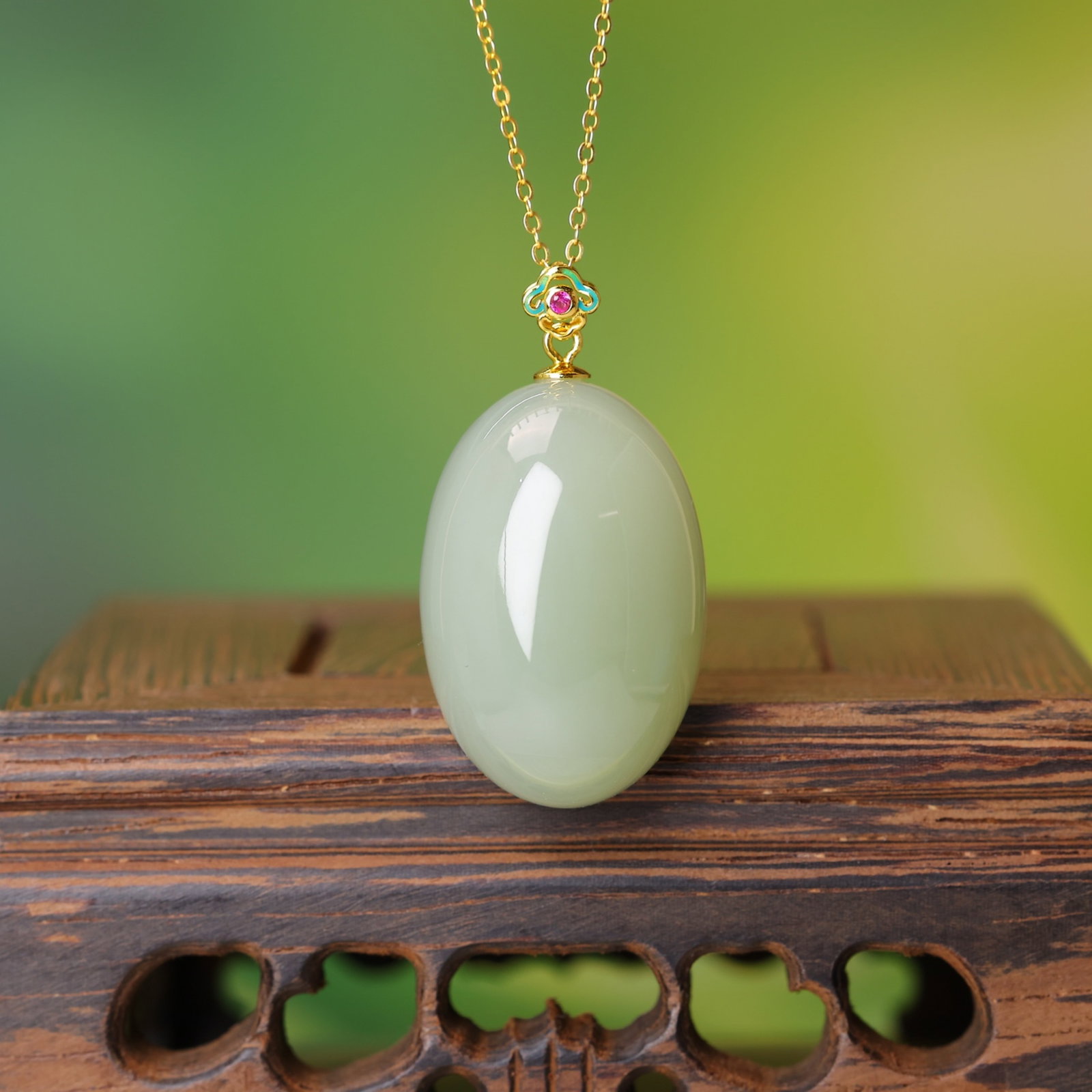 An Exquisite Sterling Silver-Gold Plated Inlaid White Jade Pendant - 4