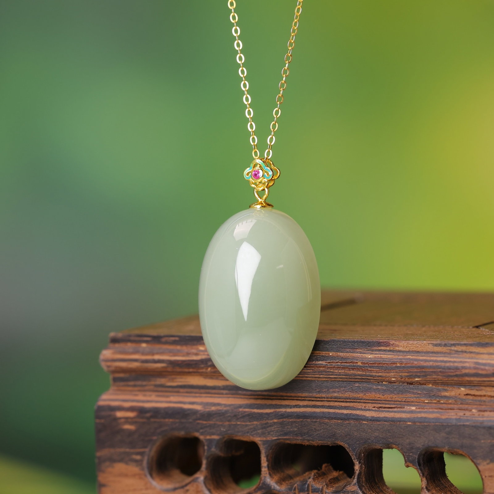 An Exquisite Sterling Silver-Gold Plated Inlaid White Jade Pendant - 5