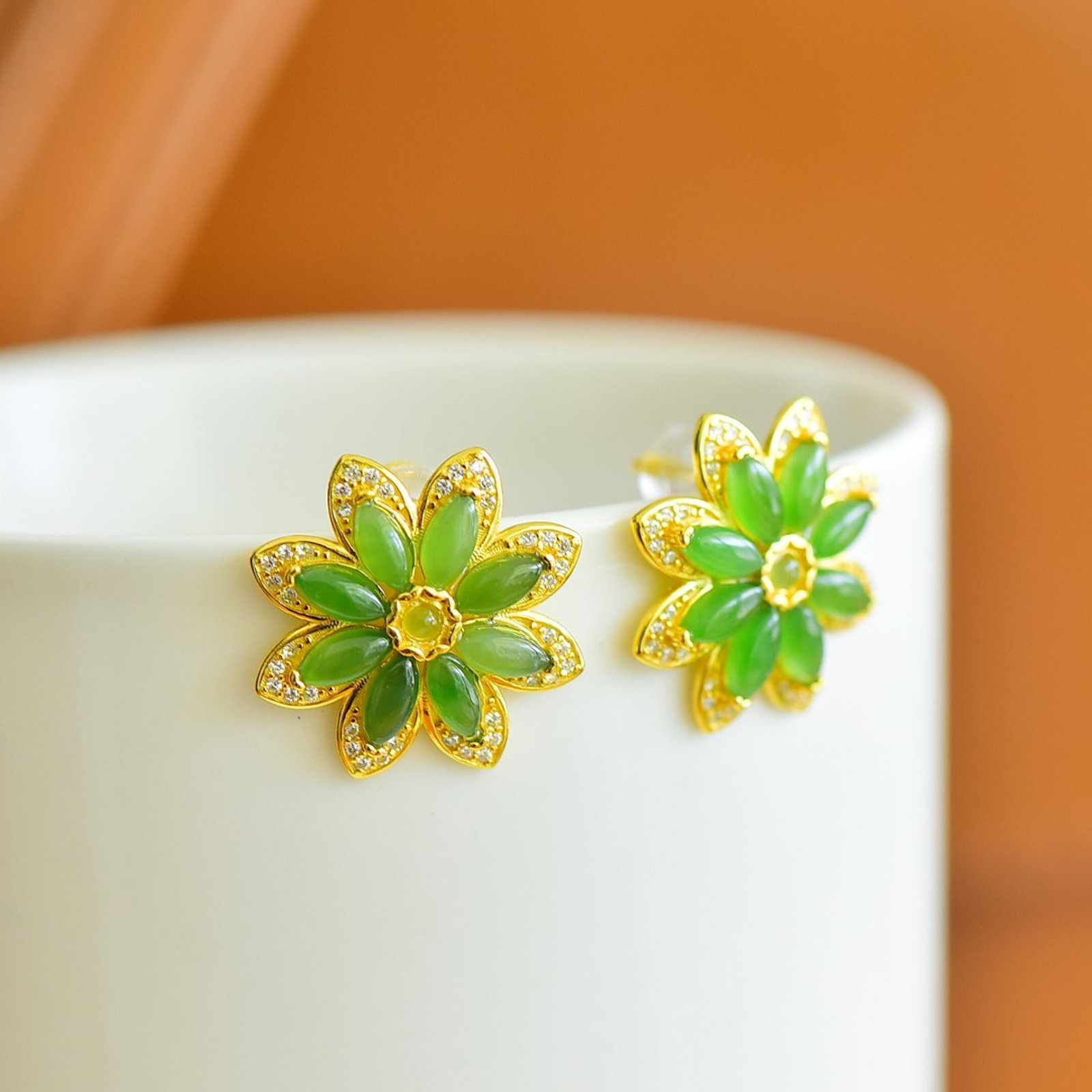 A Pair of Exquisite Sterling Silver-Gold Plated Inlaid Jasper Earring,Inlaid Diamonds - 2