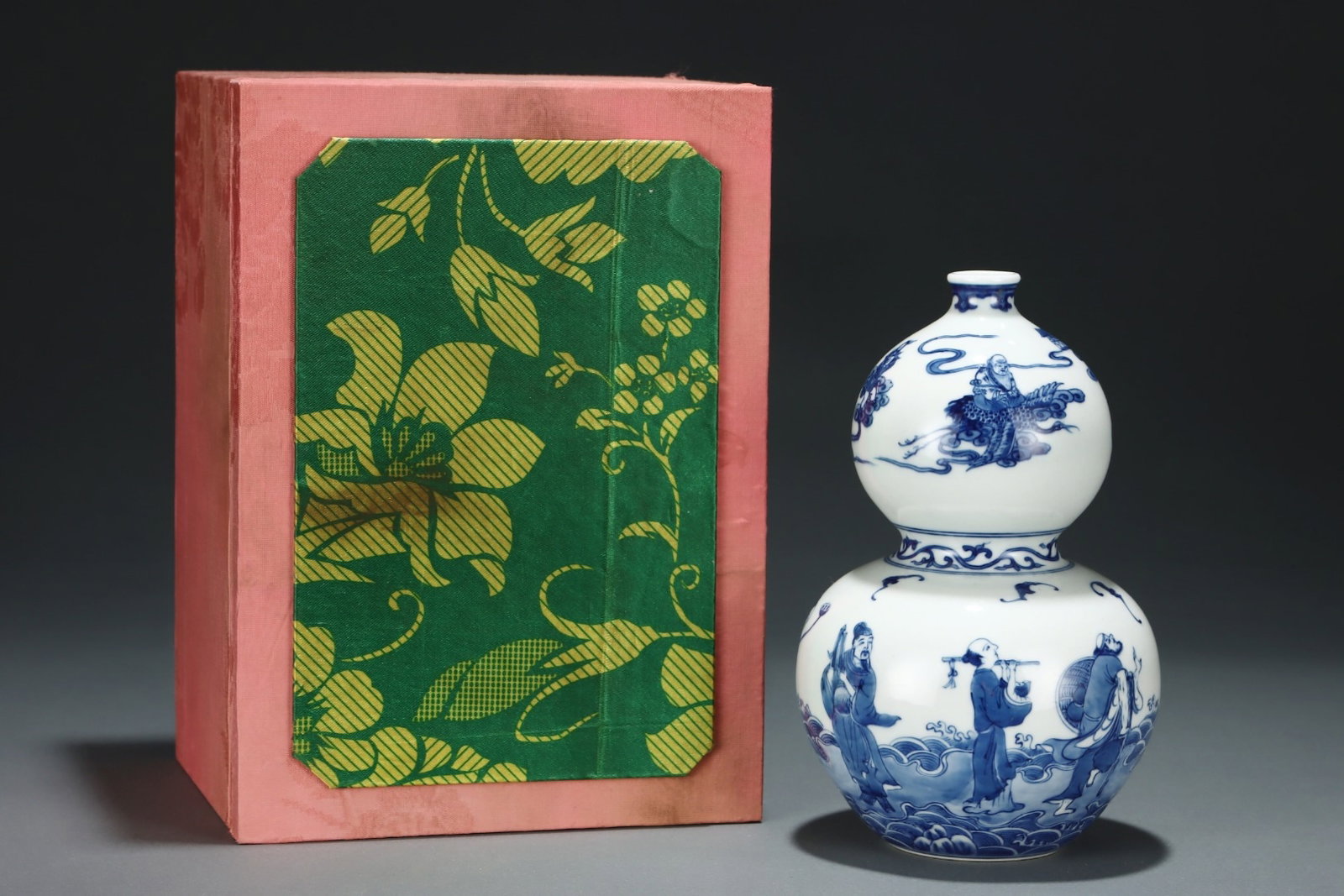 An Exquisite Blue and White Character and Story Pattern Gourd Vase: Estimated Value:1900-3800 An Exquisite Blue and White Character and Story Pattern Gourd Vase,Qing Dynasty,China,Kangxi Six-character Mark,Size:8.5inx5.4in