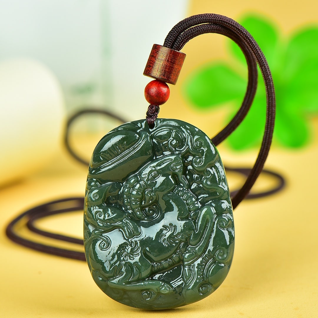 An Exquisite Sapphire Goat Pattern Pendant - 4