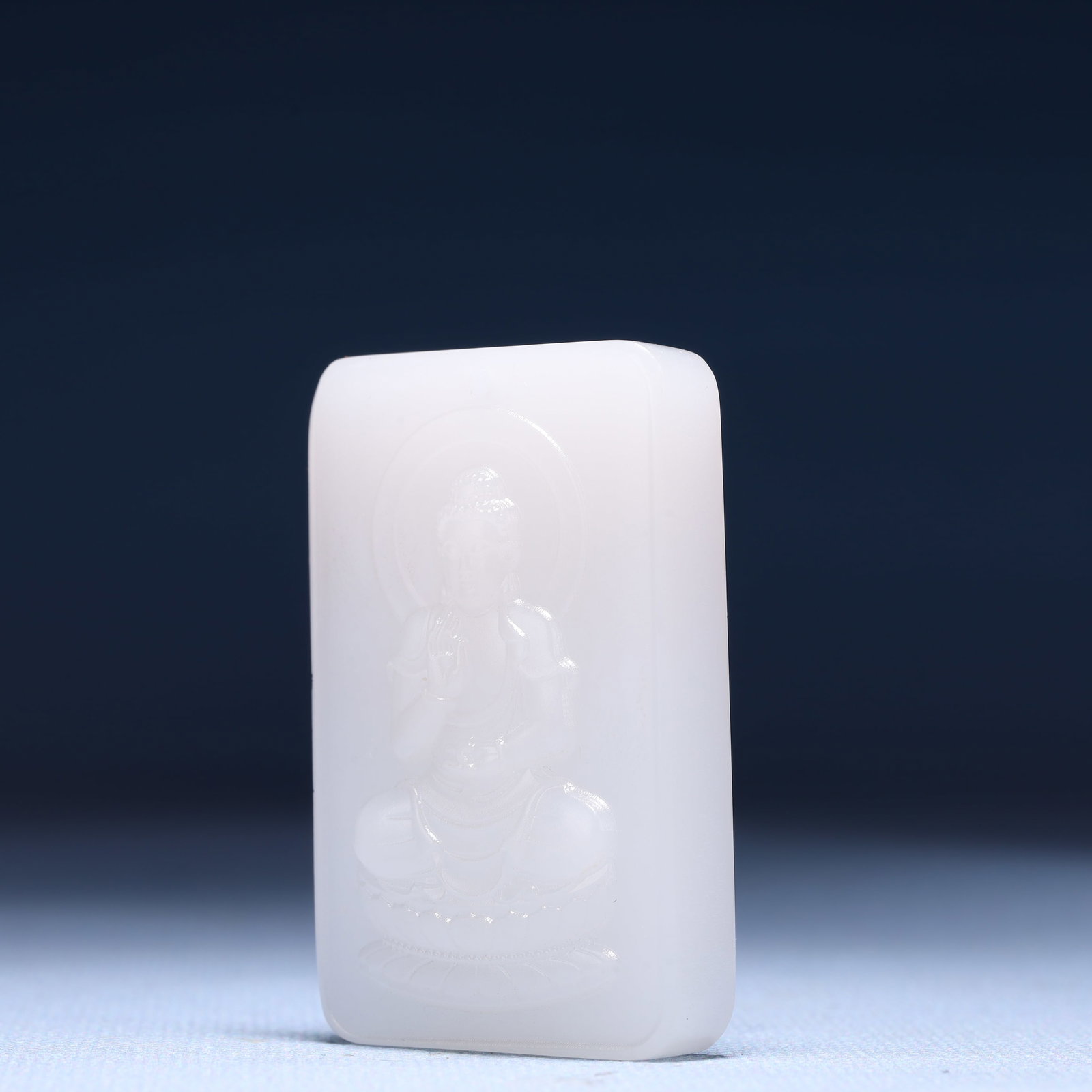 An Exquisite White Jade Statue of Sakyamuni Pendant - 2