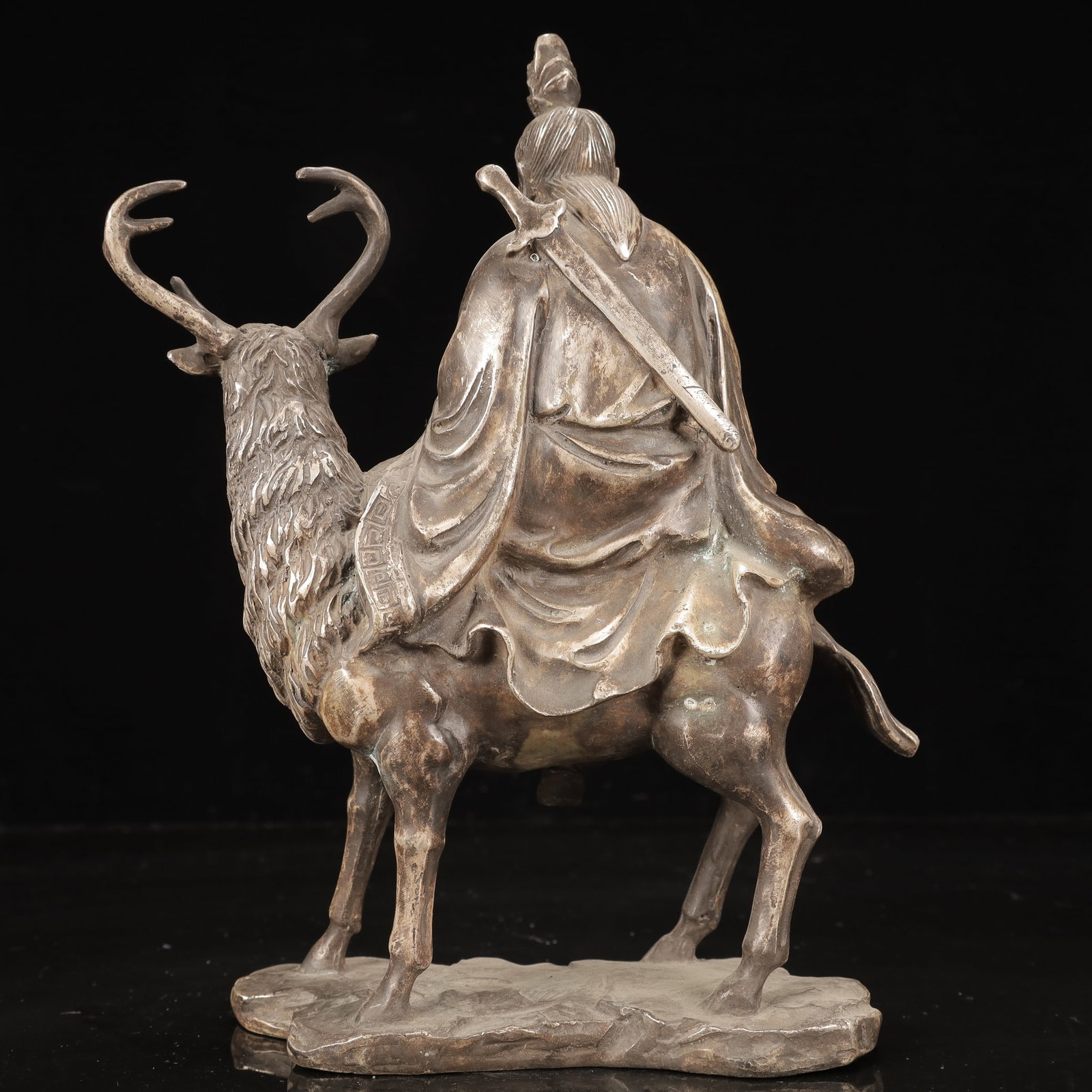 An Exquisite Silver-Plated Bronze Figure Ornament - 11