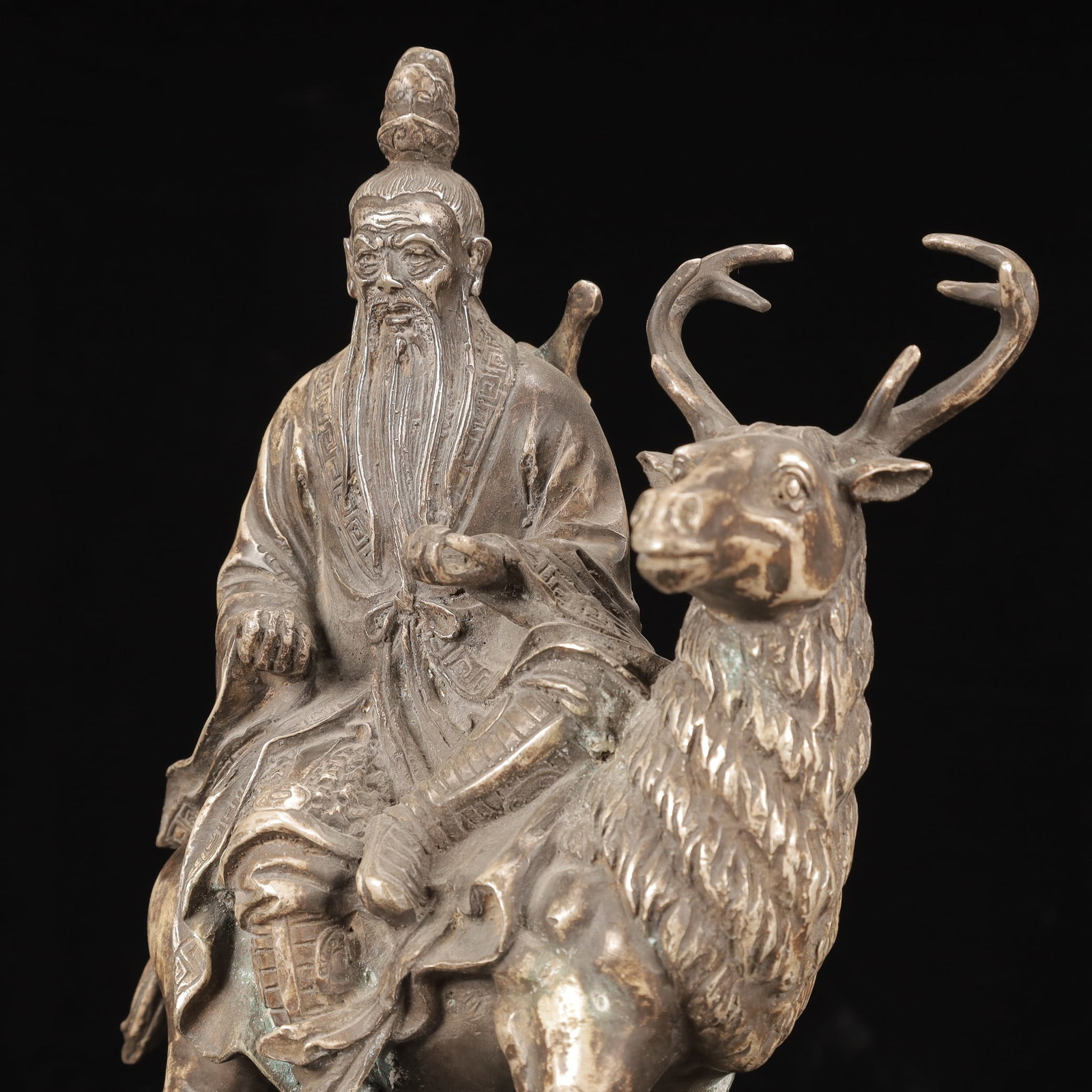 An Exquisite Silver-Plated Bronze Figure Ornament - 7