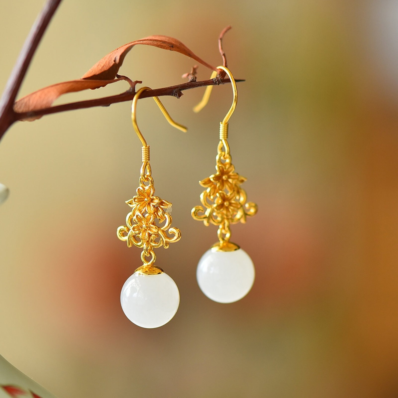 A Pair of Exquisite Sterling Silver-Gold Plated Inlaid White Jade Enamel Earrings - 4