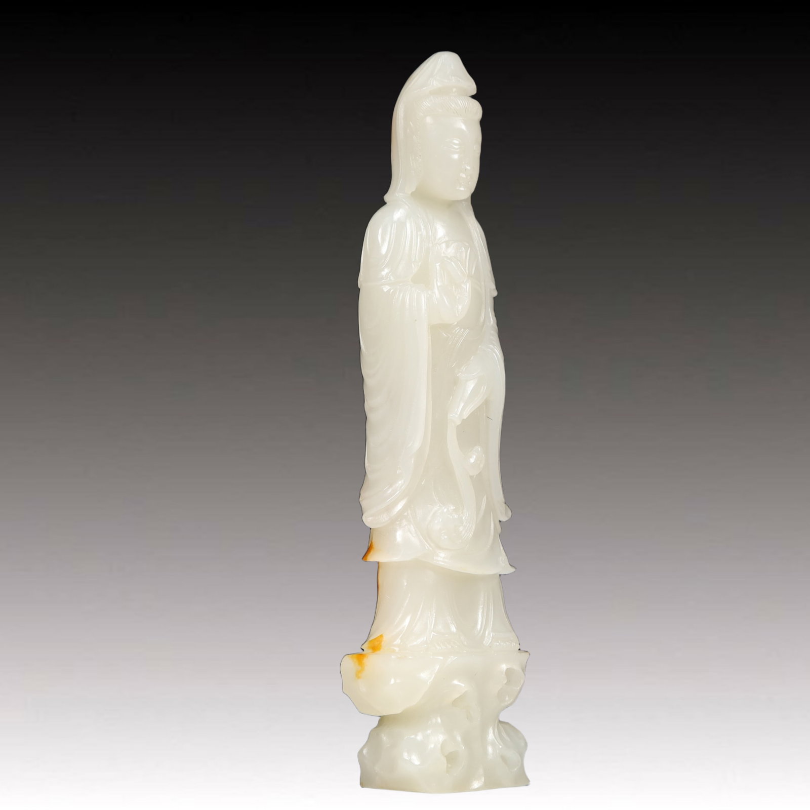 An Exquisite White Jade Statue of Avalokitesvara - 5