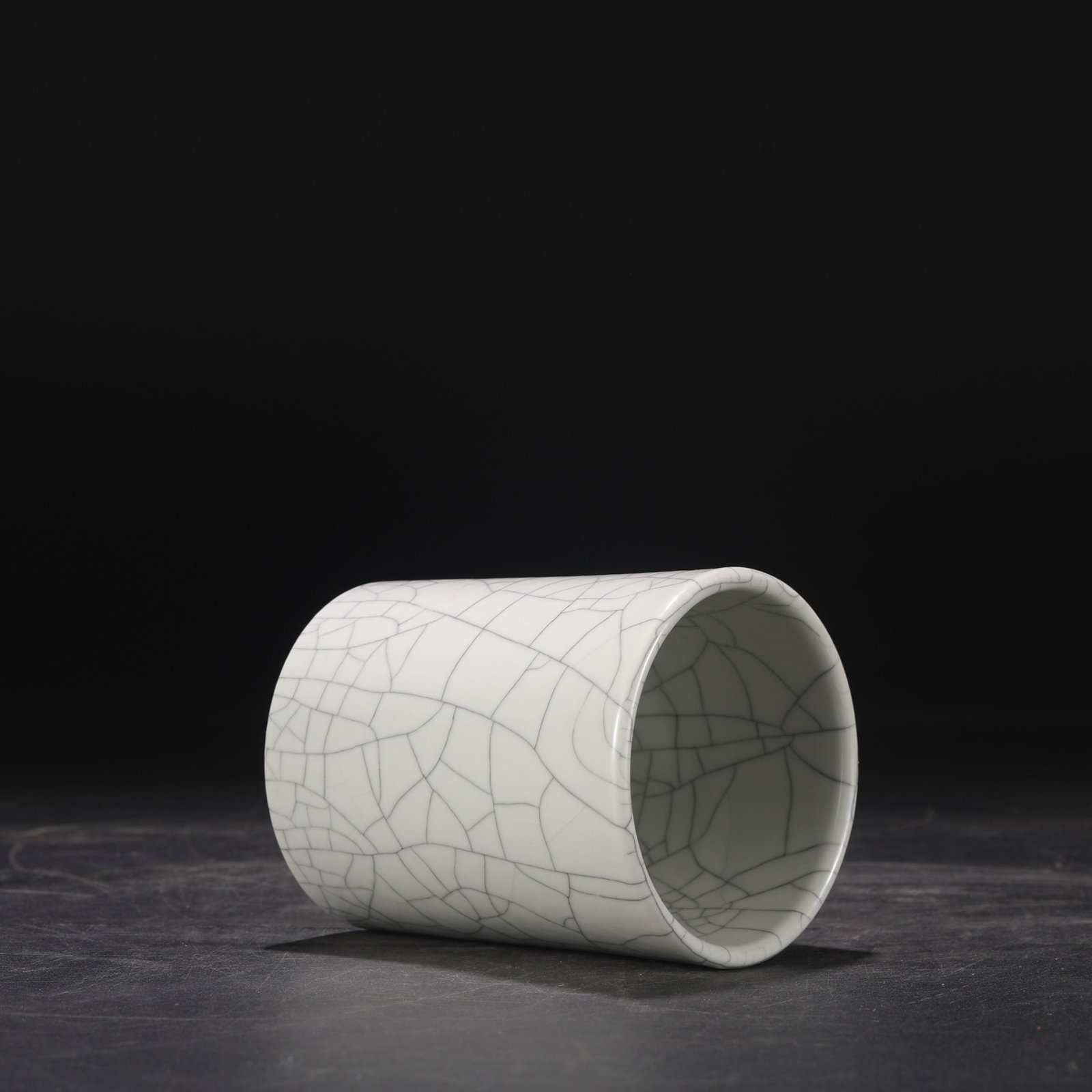 An Exquisite Guan yao Brush Pot - 6