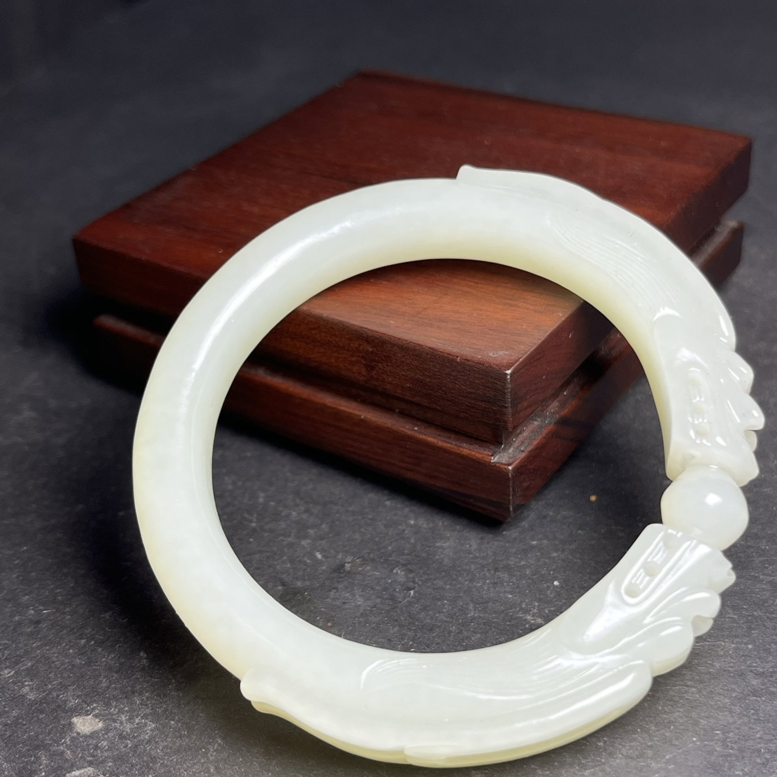 An Exquisite White Jade Dragon Pattern Pendant - 6