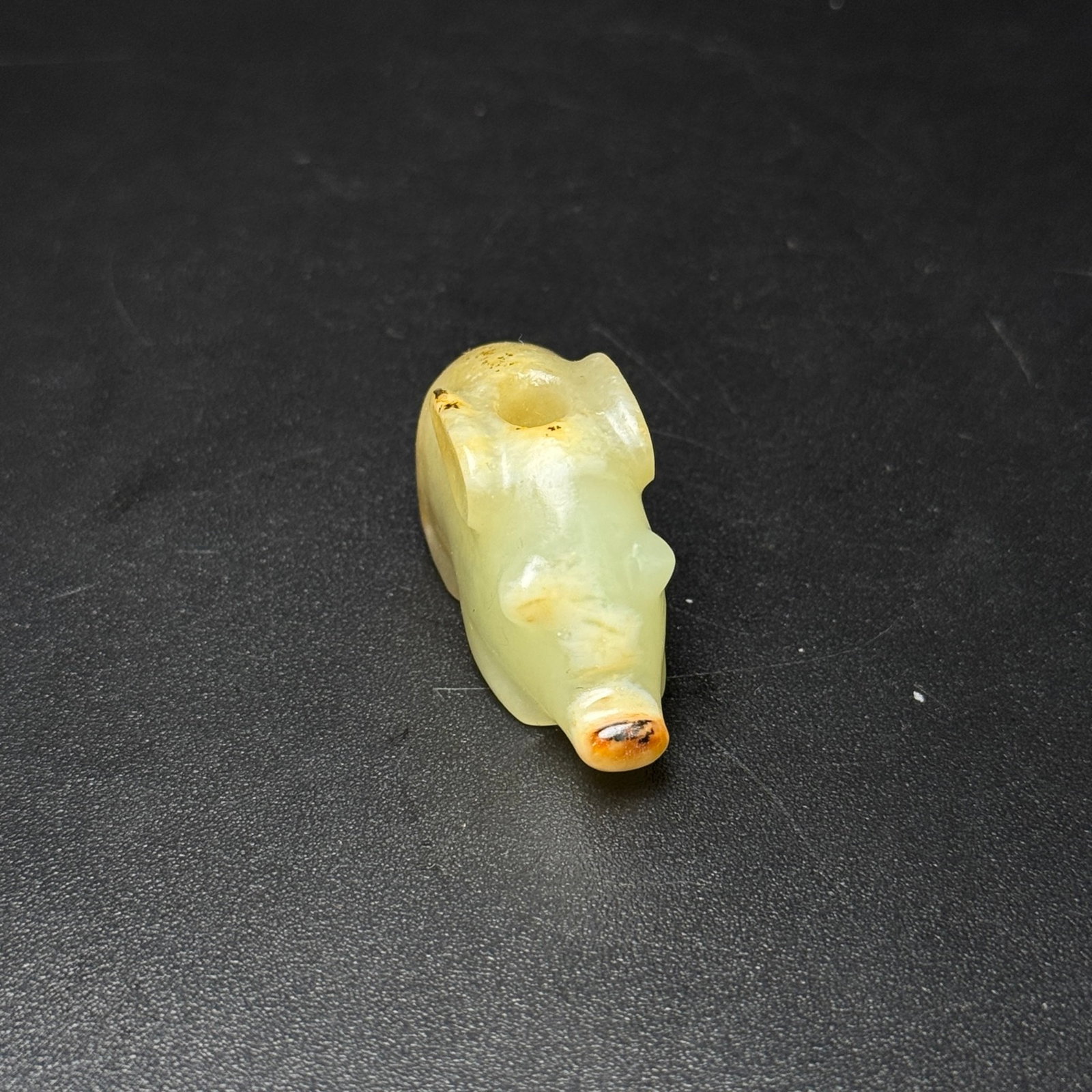 An Exquisite White Jade Pig Pendant - 3