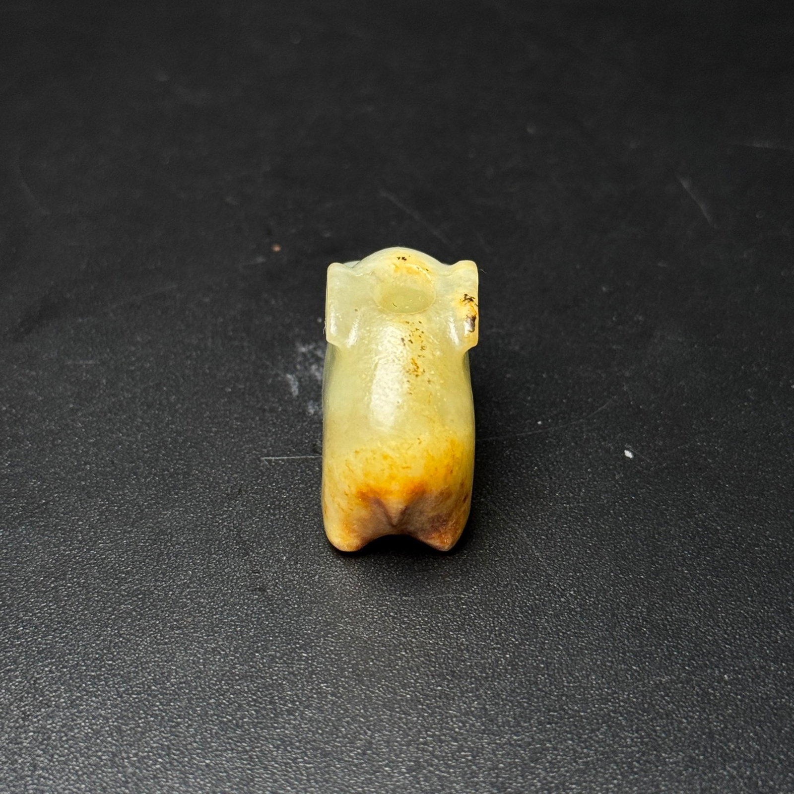 An Exquisite White Jade Pig Pendant - 5