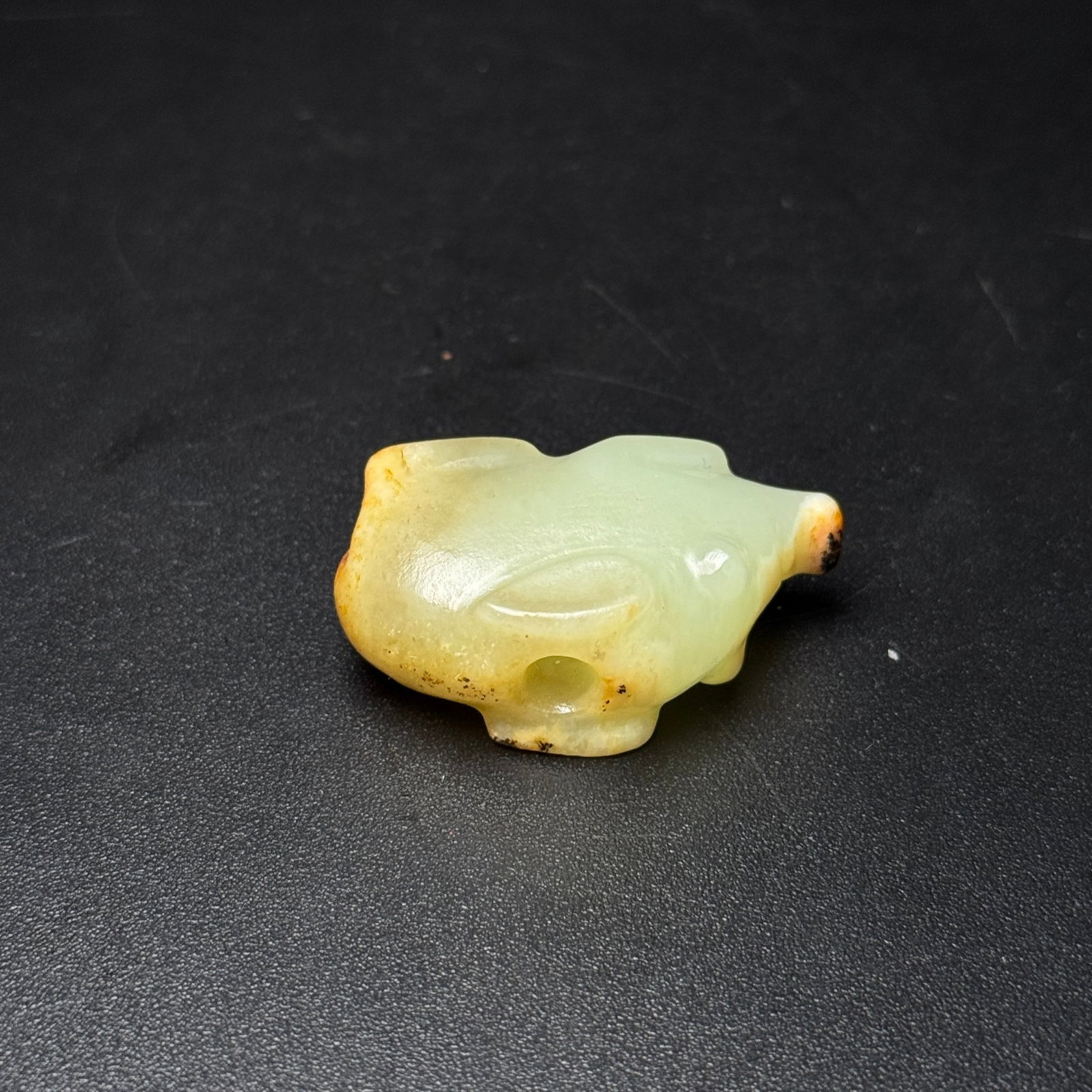 An Exquisite White Jade Pig Pendant - 6