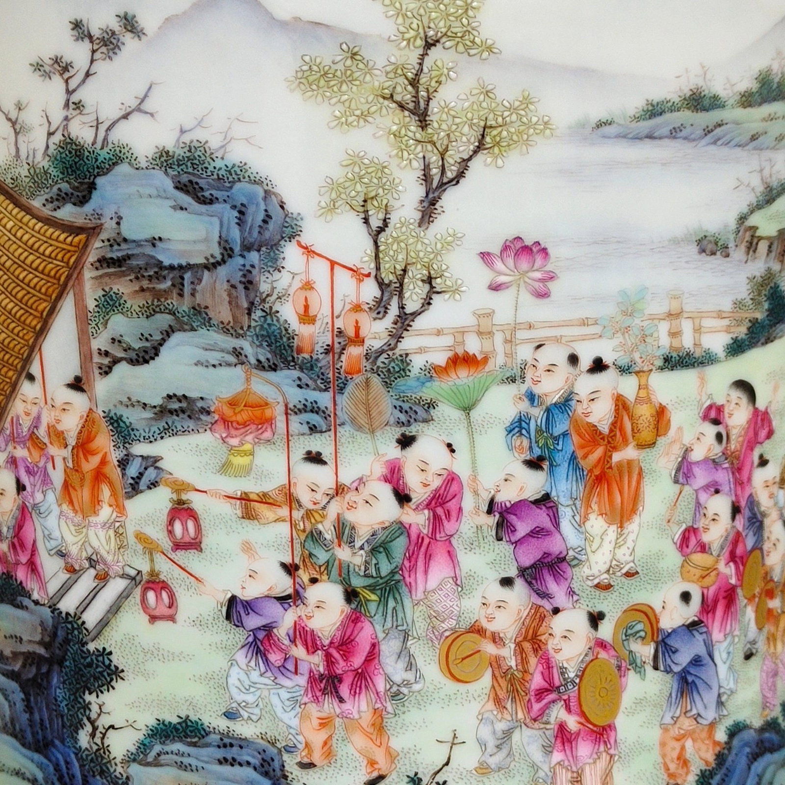 An Exquisite Famille-Rose Painted Gold Landscape and Figure Pattern Brush Pot - 14