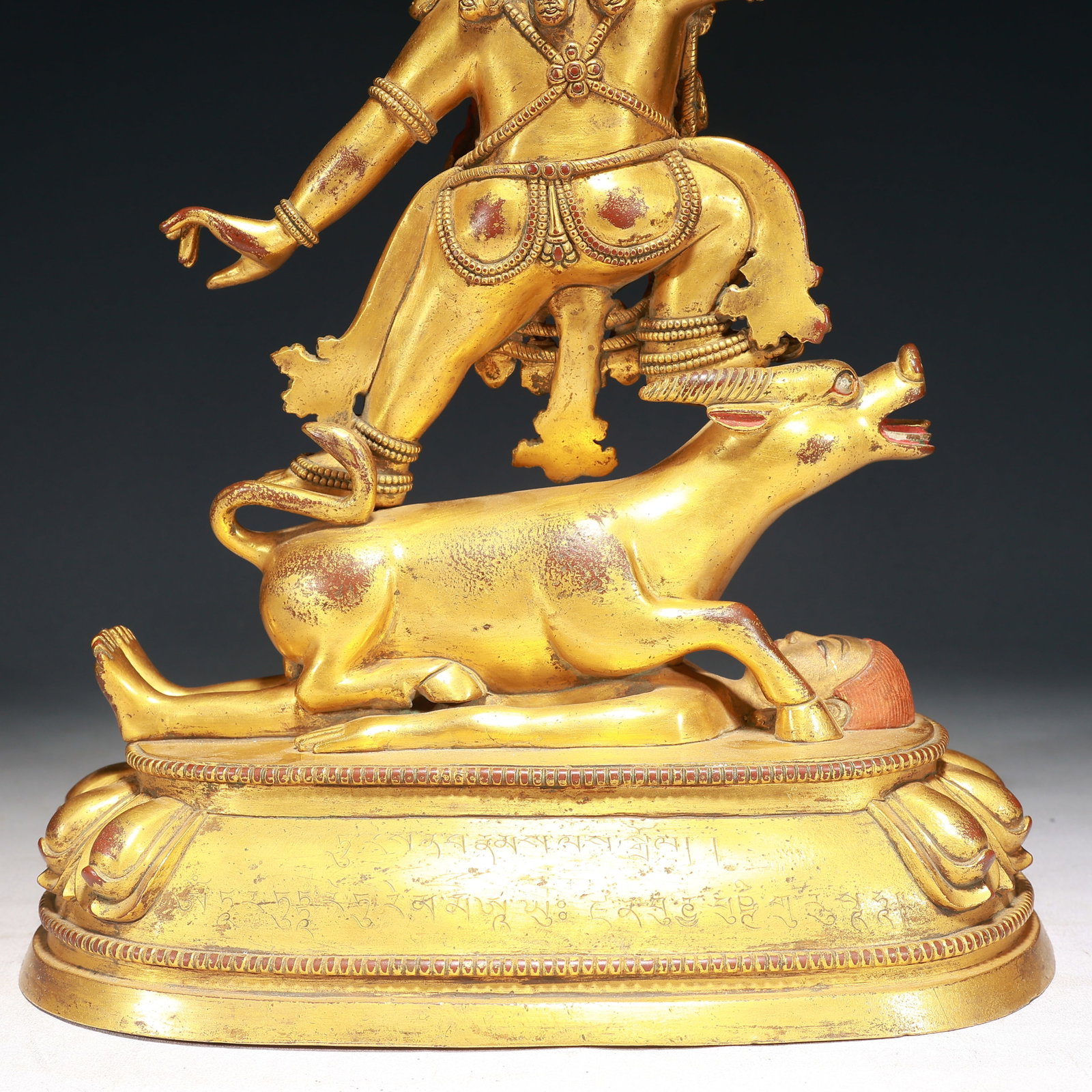 A Solemn Gilt Bronze Statue of Yamantaka,With Inscription - 10