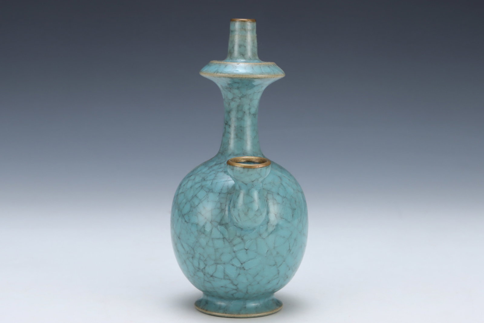 An Exquisite Ru yao Sky Blue Glazed Cover with Gold Vase - 2
