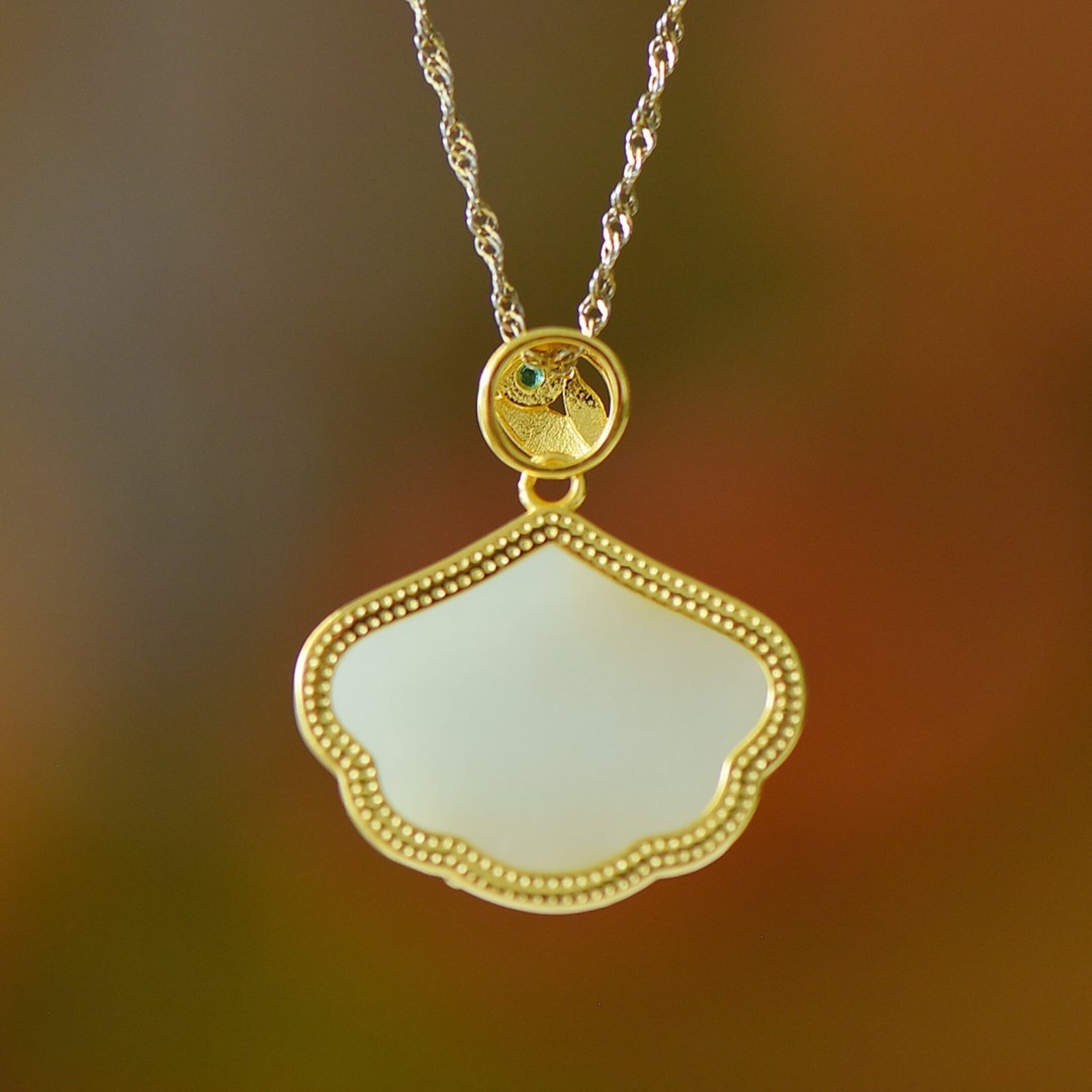 An Exquisite Sterling Silver-Gold Plated Inlaid White Jade Pendant - 5