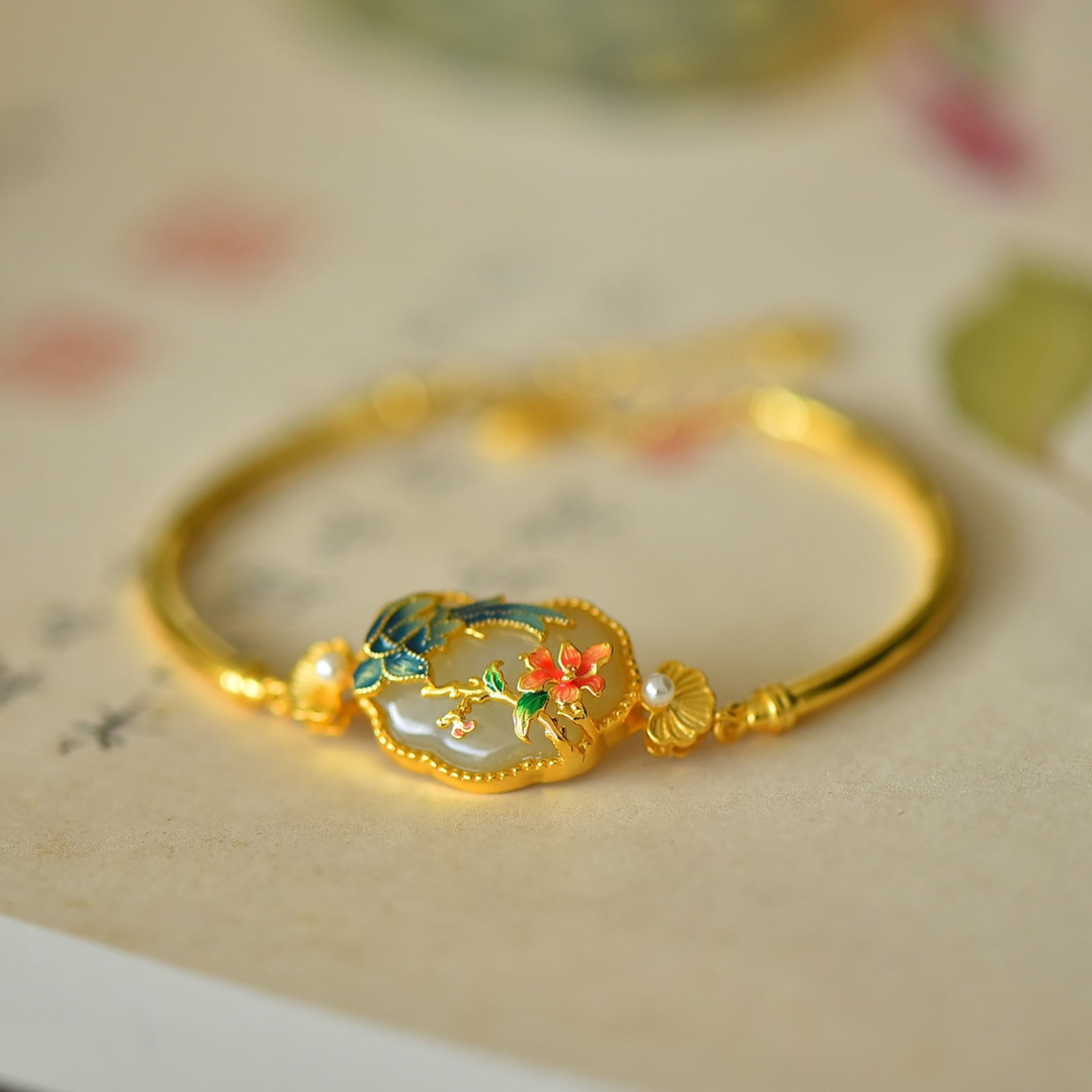 An Exquisite Sterling Silver-Gold Plated Inlaid White Jade Bracelets,Inlaid Pearls - 2