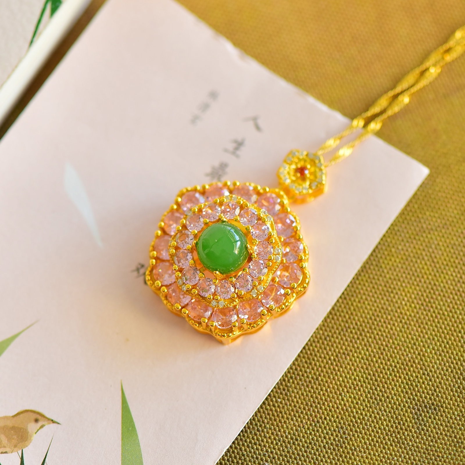 An Exquisite Sterling Silver-Gold Plated Inlaid Jasper Pendant,Inlaid Diamond - 3