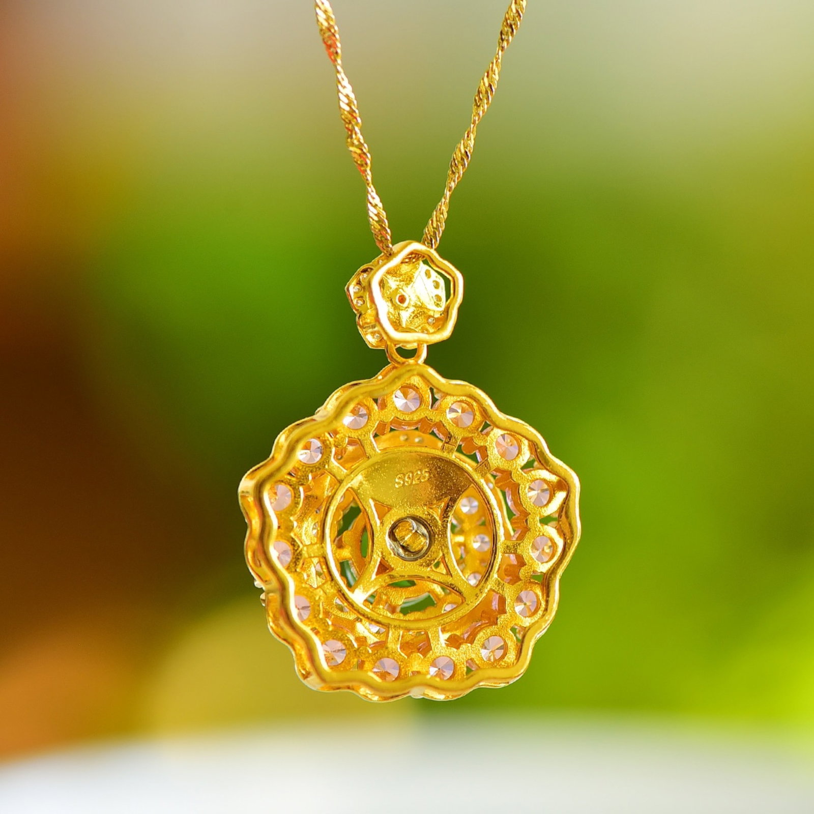 An Exquisite Sterling Silver-Gold Plated Inlaid Jasper Pendant,Inlaid Diamond - 5