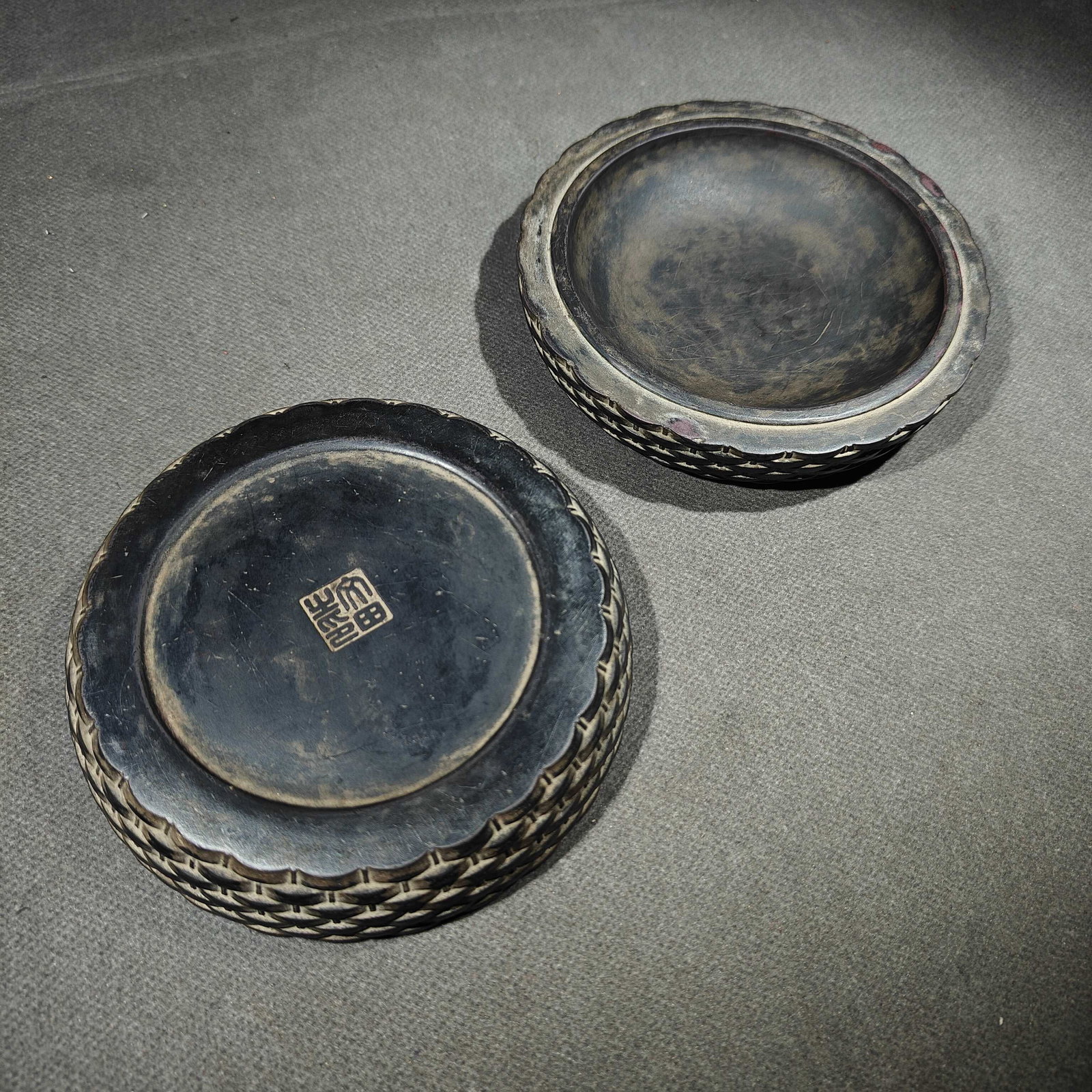 An Exquisite Bats and Peach Pattern Inkstone - 8