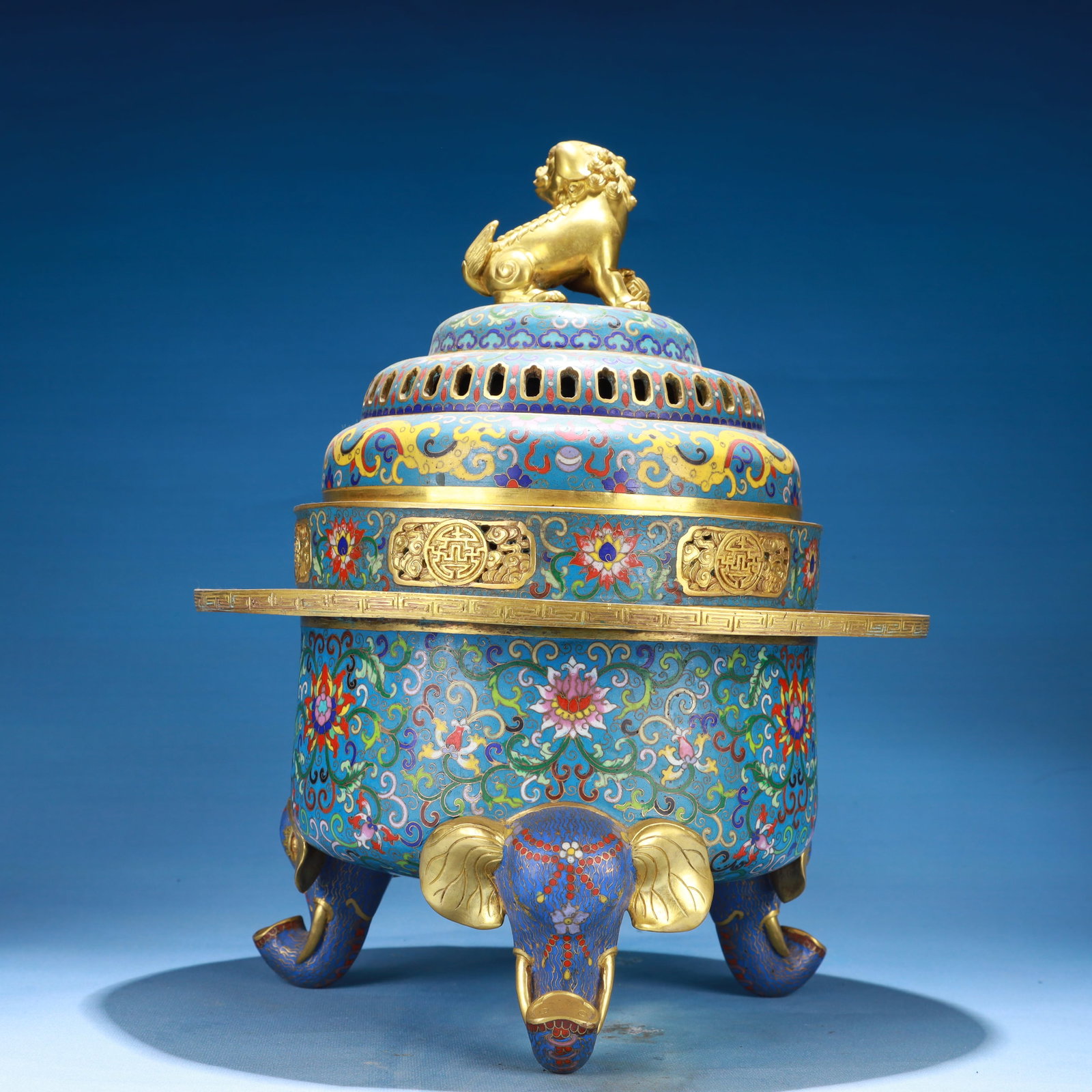 An Exquisite Cloisonne Lotus Pattern Tripod Censer - 6