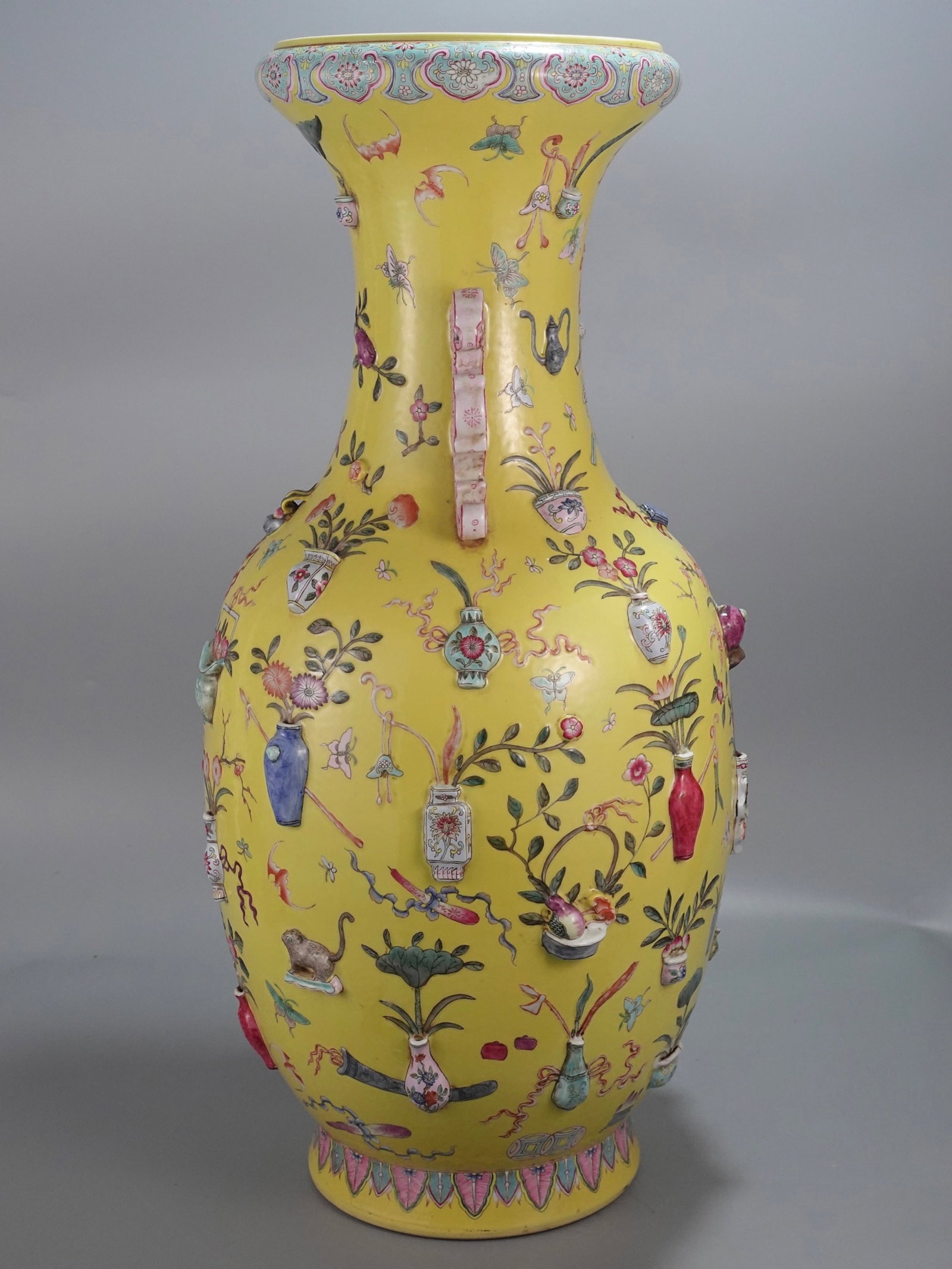 A Huge Yellow Ground Flower Pattern Double-Ears Vase - 4