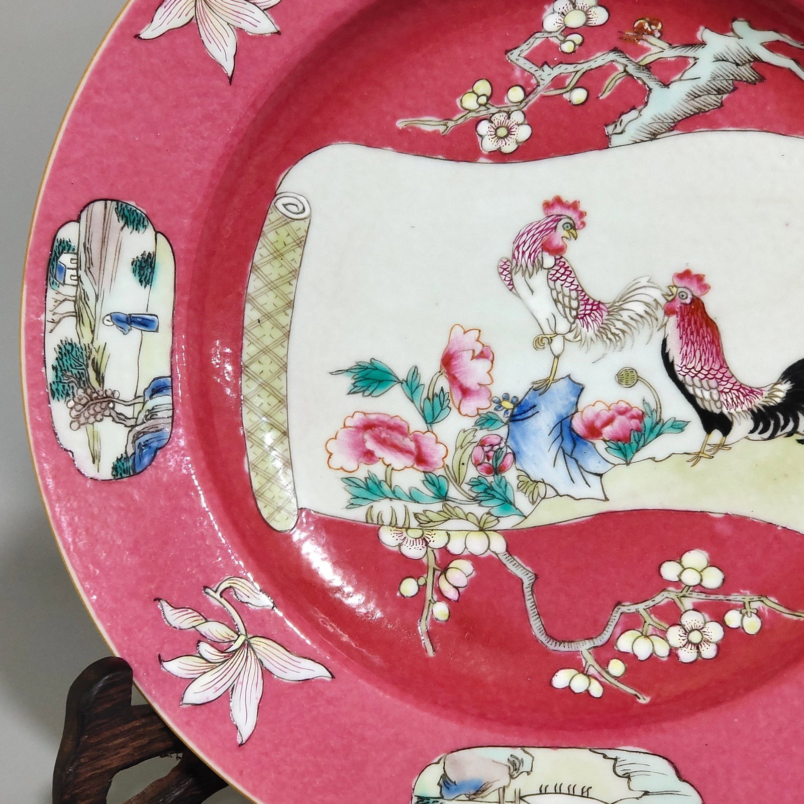 A Pair of Exquisite Ruby Red-Glazed Flower and Rooster Pattern Plates - 4