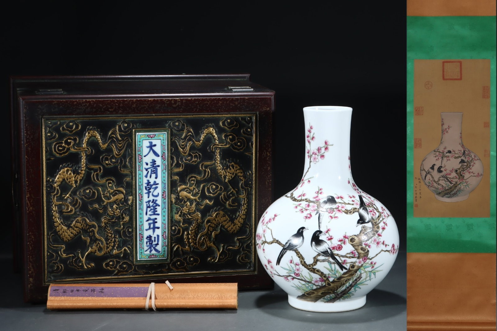 A Rare Famille-Rose Flower and Bird Pattern Vase,with poem,with Chinese Vertical Scroll Ink Painting: A Rare Famille-Rose Flower and Bird Pattern Vase,with poem,with Chinese Vertical Scroll Ink Painting on Silk,Qing Dynasty,China,Qianlong Four-character Mark,Size:(Without frame)24.4inx11.8in,(Porcelai
