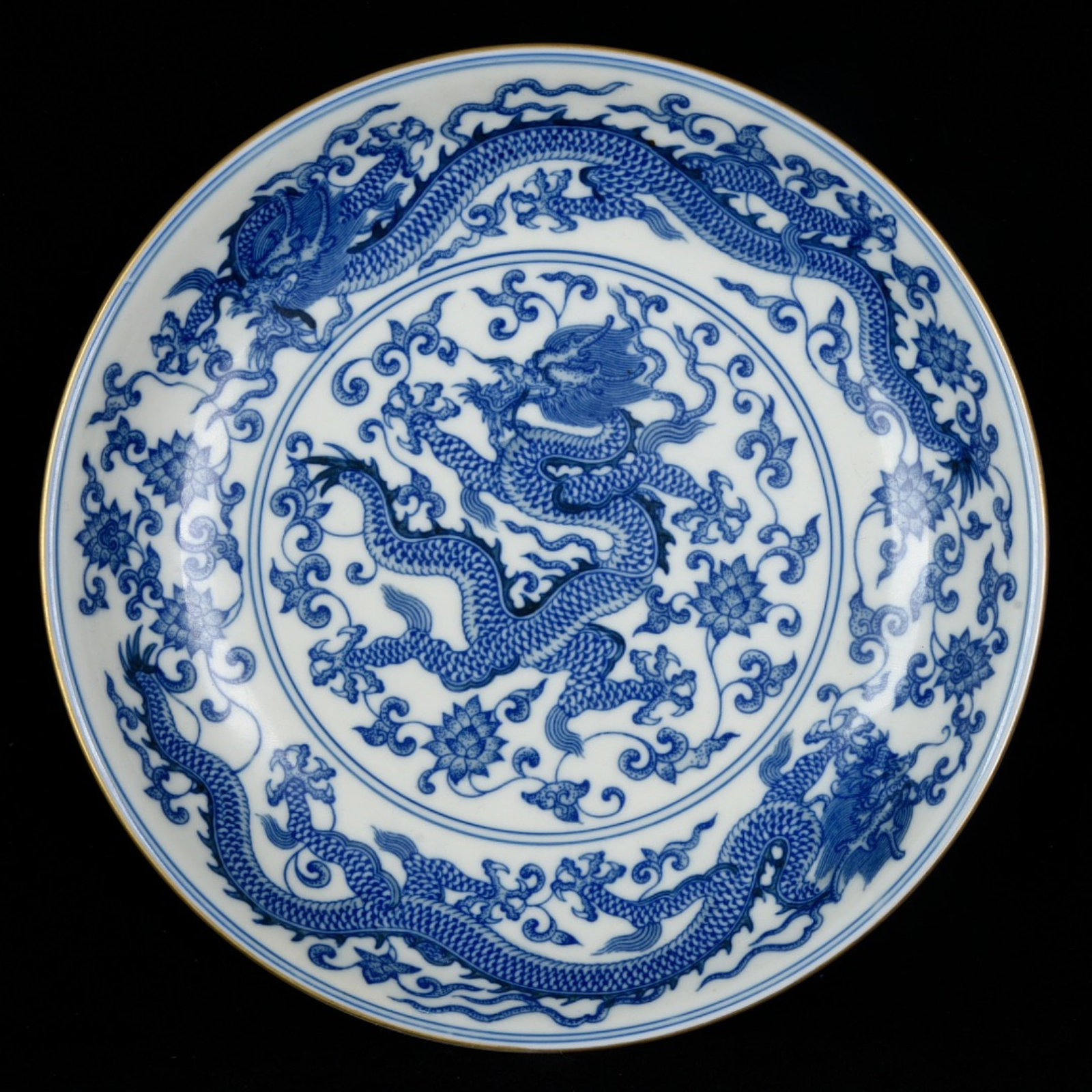 An Exquisite Blue and White Lotus and Dragon Pattern Plate: An Exquisite Blue and White Lotus and Dragon Pattern Plate,Qing Dynasty,China,Yongzheng Six-character Mark,Size:1.4inx8.1in 青花缠枝莲龙纹盘子
