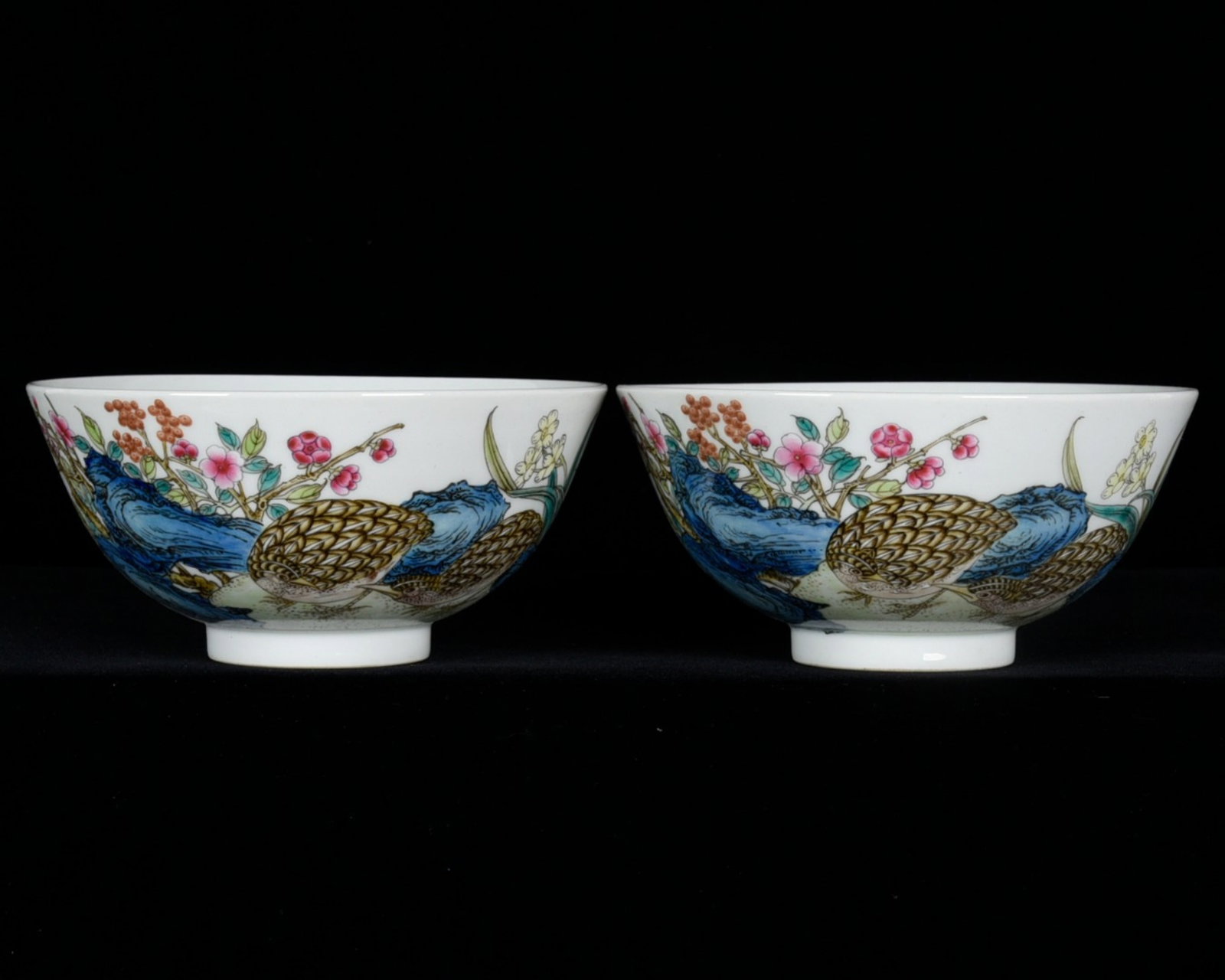 A Pair of Exquisite Famille-Rose Flower and Bird Pattern Bowls: A Pair of Exquisite Famille-Rose Flower and Bird Pattern Bowl,Qing Dynasty,China,Yongzheng Six-character Mark,Size:2.7inx5.6ins