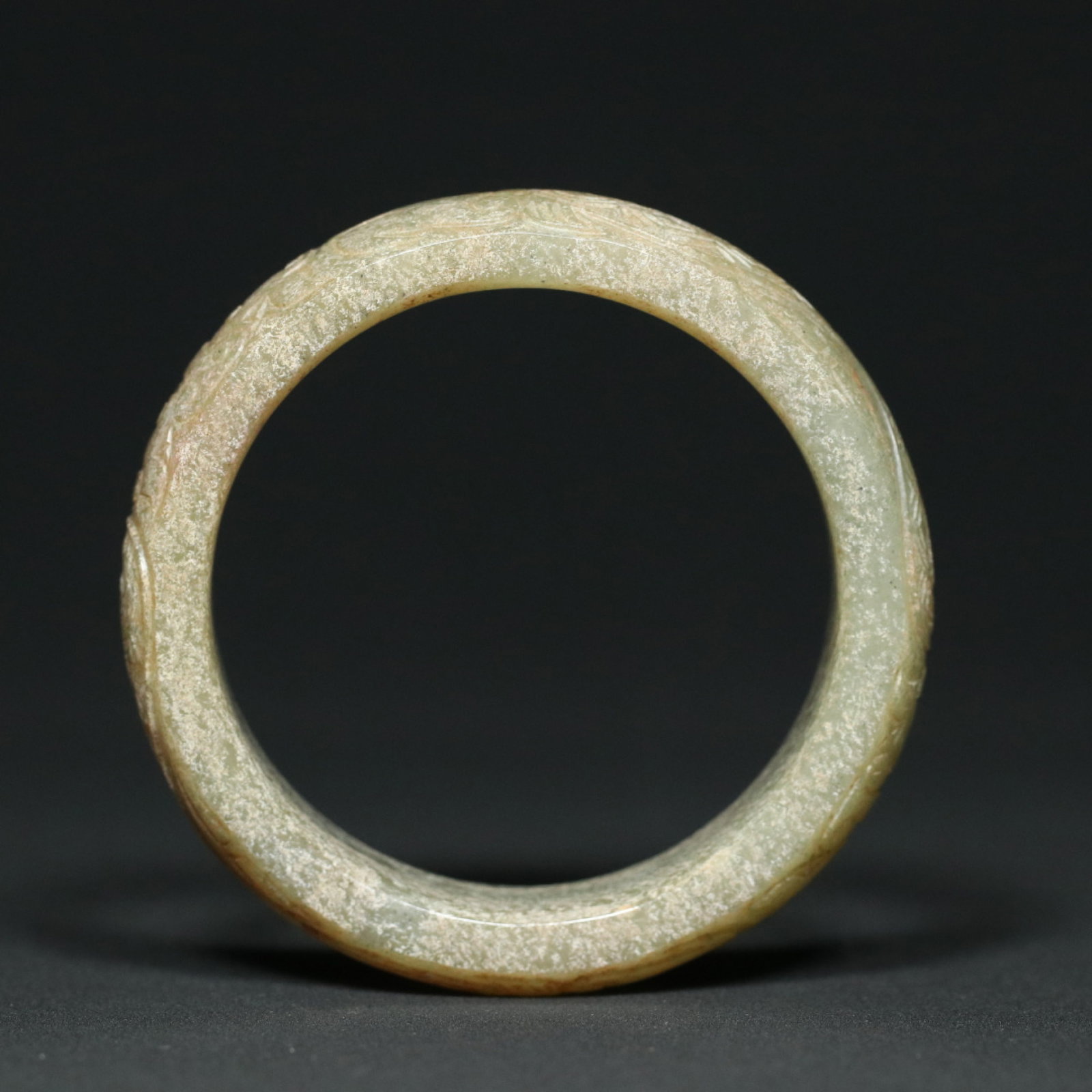 An Exquisite Archaic Jade Beast-Face Pattern Bracelet - 2