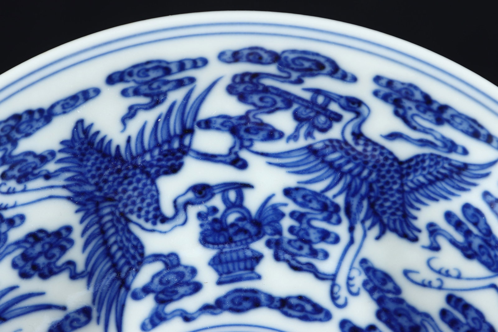 An Exquisite Blue and White Crane Pattern Stem Plate - 6