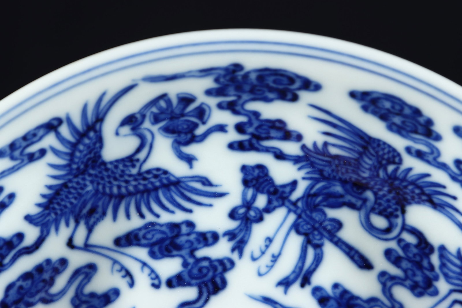 An Exquisite Blue and White Crane Pattern Stem Plate - 8