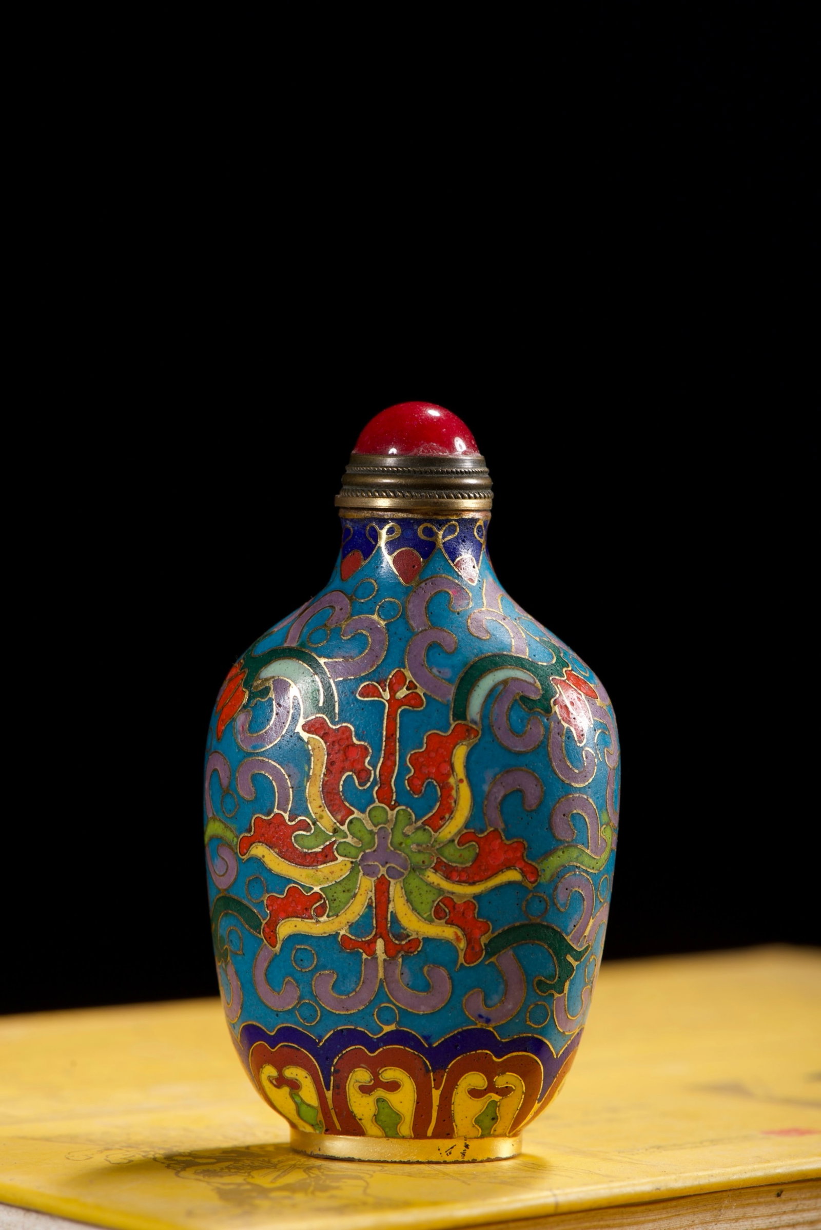 An Exquisite Cloisonne Lotus Pattern Snuff Bottle Pot - 5