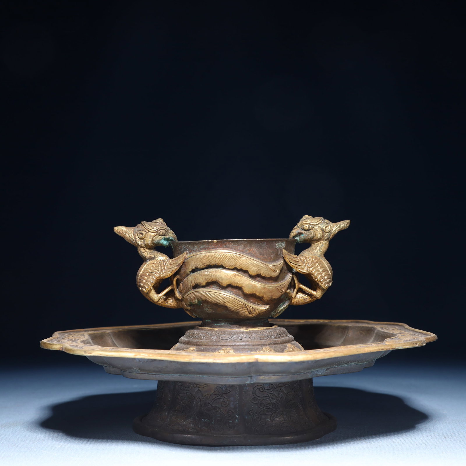 An Exquisite Silver-Gilt Bronze Phoenix Pattern Cup,with Plate (1 of 13)