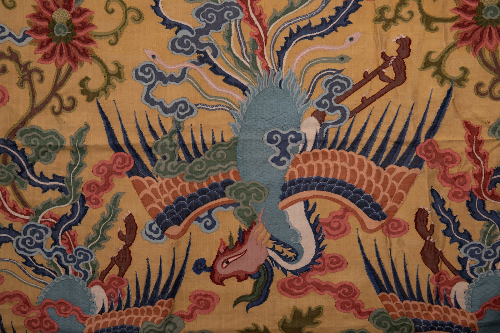 An Exquisite Kesi Embroidery Auspicious Cloud and Phoenix Pattern - 10
