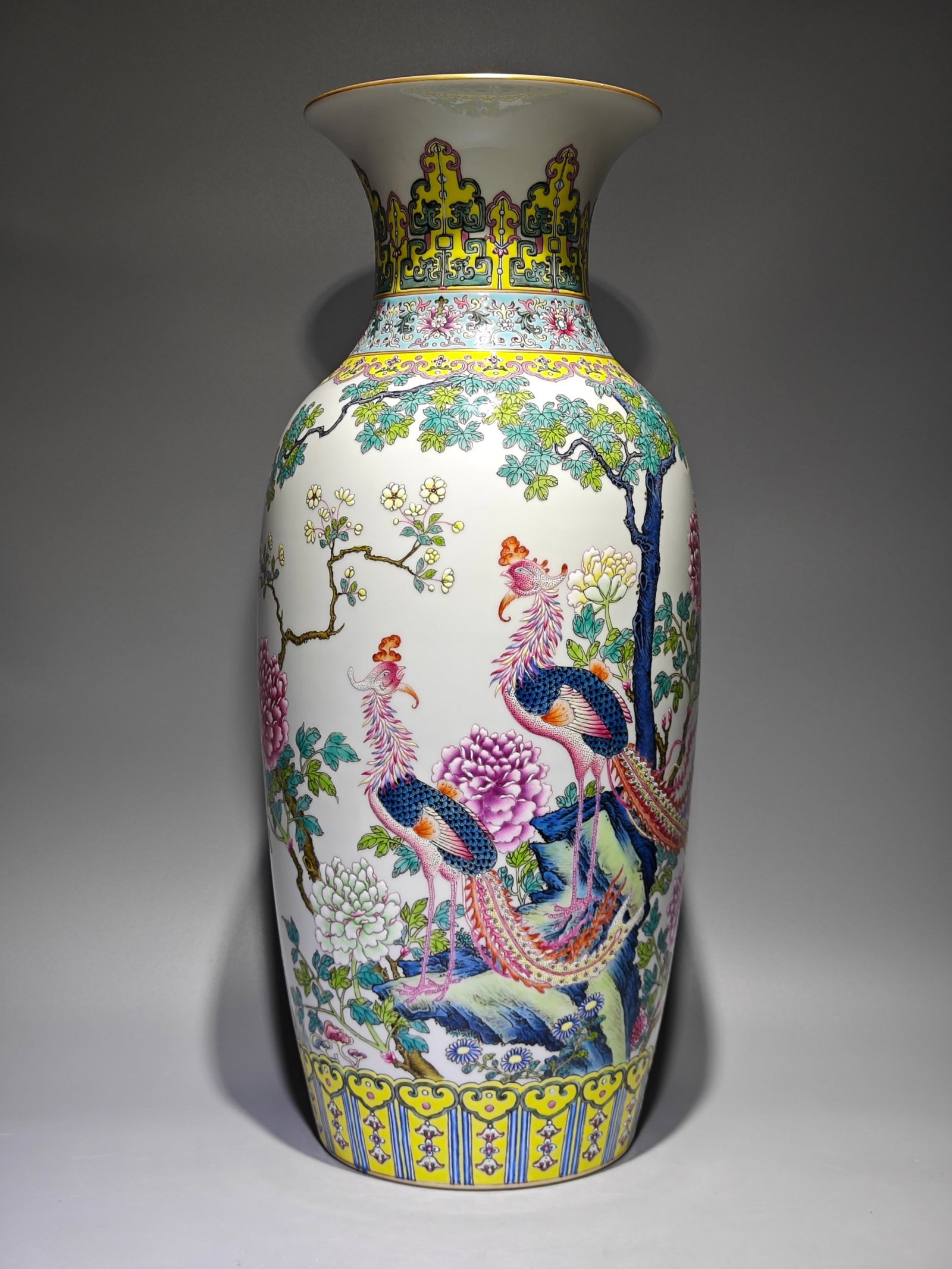 A Huge Enamel Flower and Phoenix Pattern Vase: A Huge Enamel Flower and Phoenix Pattern Vase,Qing Dynasty,China,Qianlong Six-character Mark,Size:18.4inx8.3in
