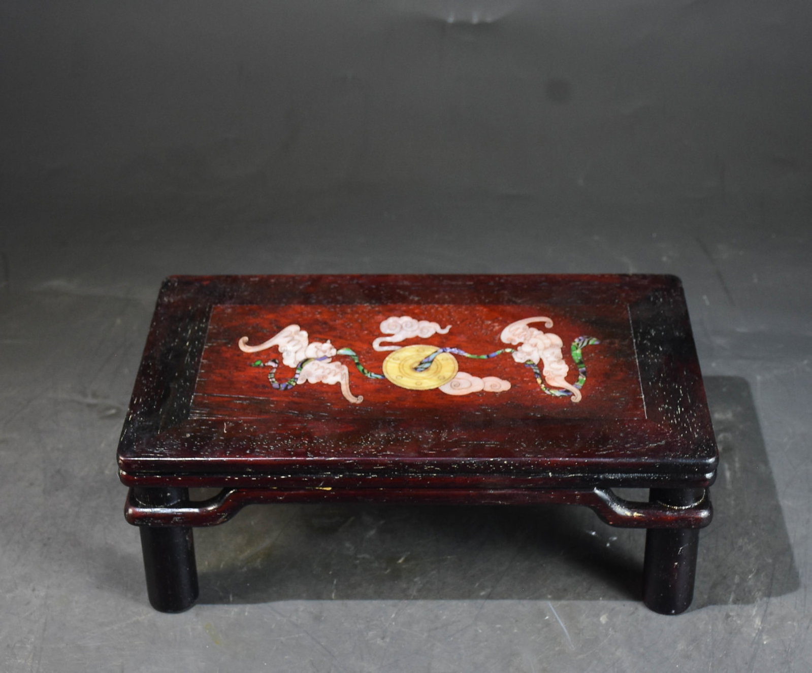 A Rare Zitanwood Inlaid Shell Bats and Peach Pattern End Table: A Rare Zitanwood Inlaid Shell Bats and Peach Pattern End Table,Qing Dynasty,China,Size:4.3inx11.8inx6.7in