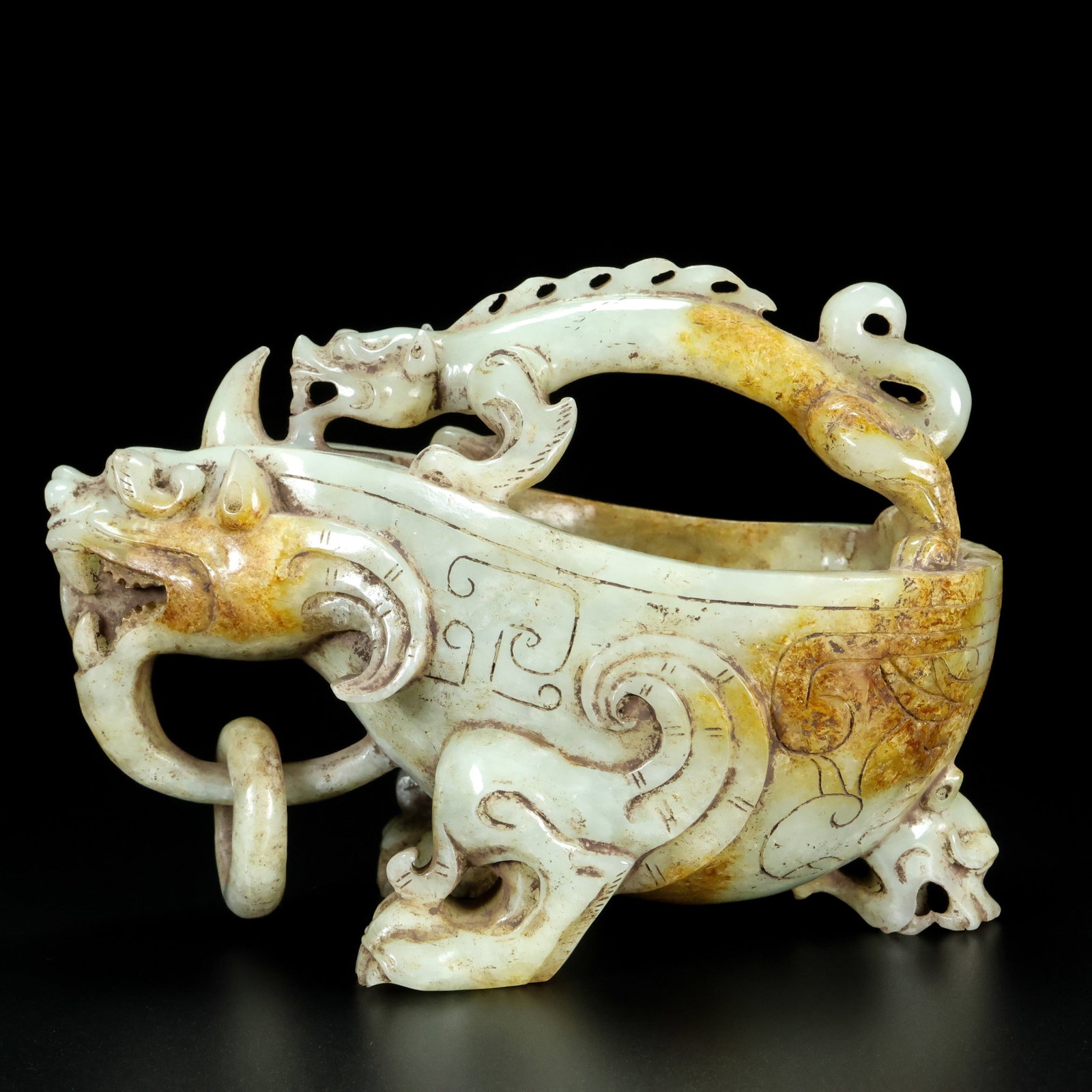 An Exquisite White Jade Chi-Dragon Cup: An Exquisite White Jade Chi-Dragon Cup,Qing Dynasty,China,Size:4.7inx5.9inx3.5in,Weight:706g 白玉螭龙杯子子,中国清代