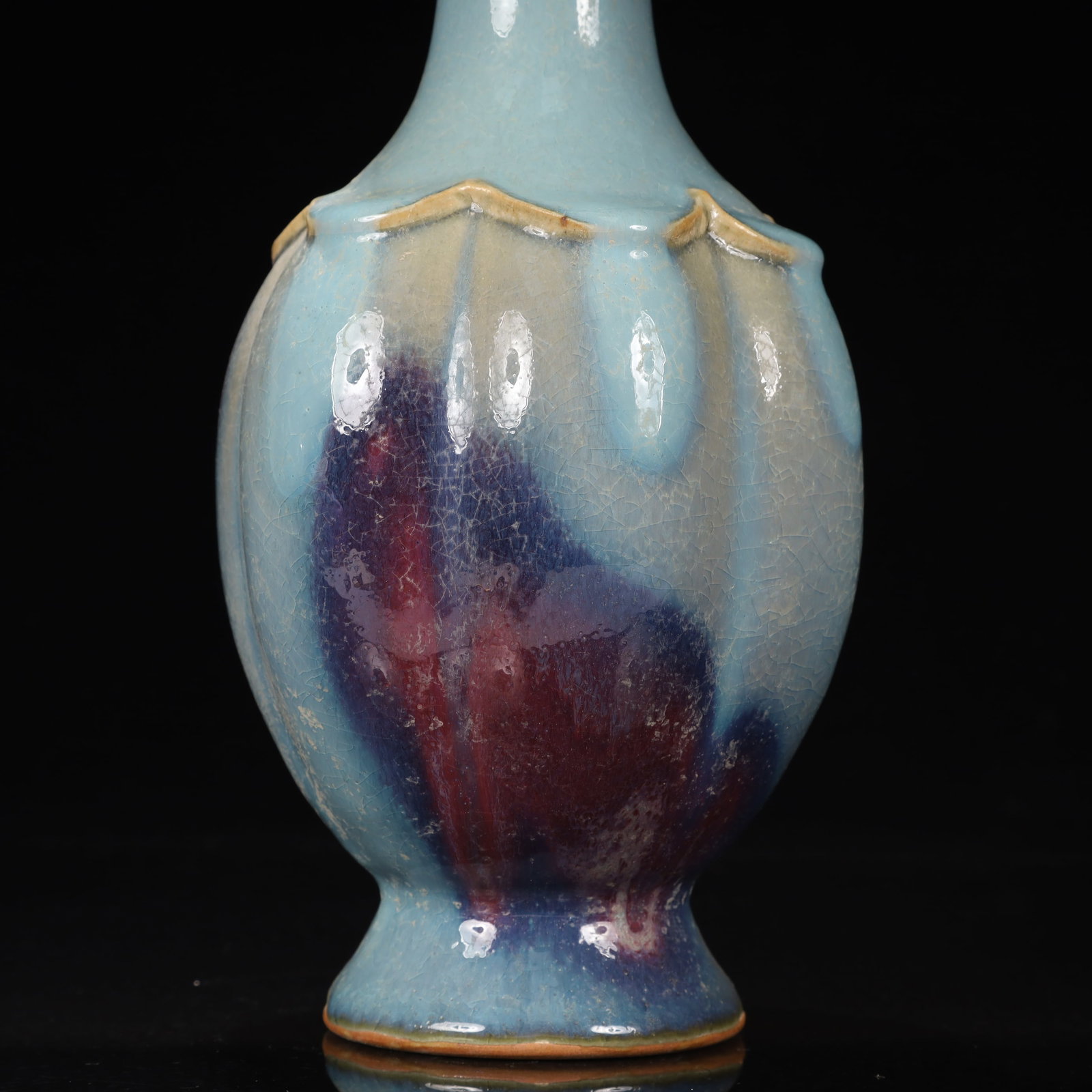 An Exquisite Jun yao Vase - 6