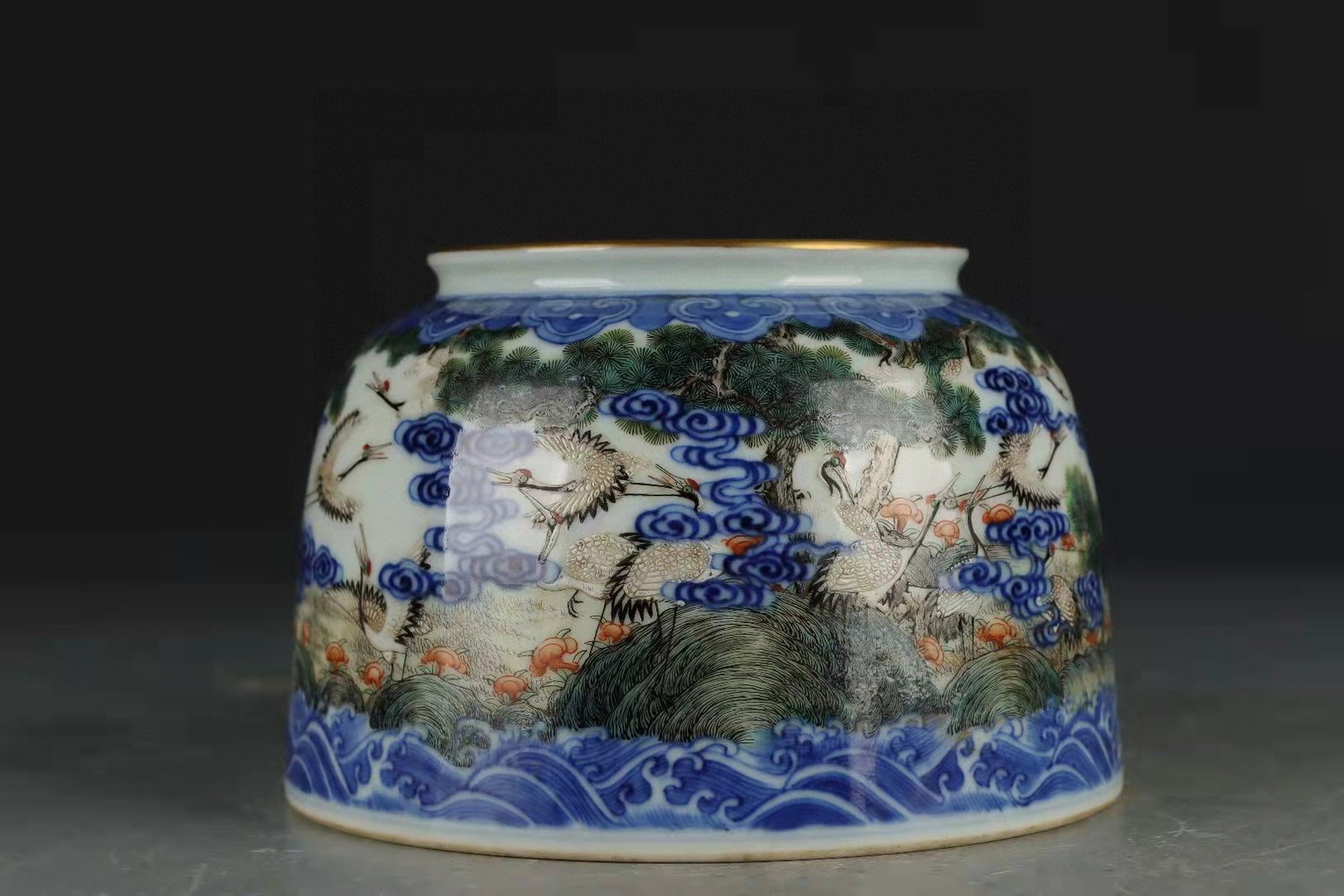 An Exquisite Blue and White Famille-Rose Pine and Crane Pattern Jar: An Exquisite Blue and White Famille-Rose Pine and Crane Pattern Jar,Qing Dynasty,China,Qianlong Six-character Mark,Size:3.5inx5.4in