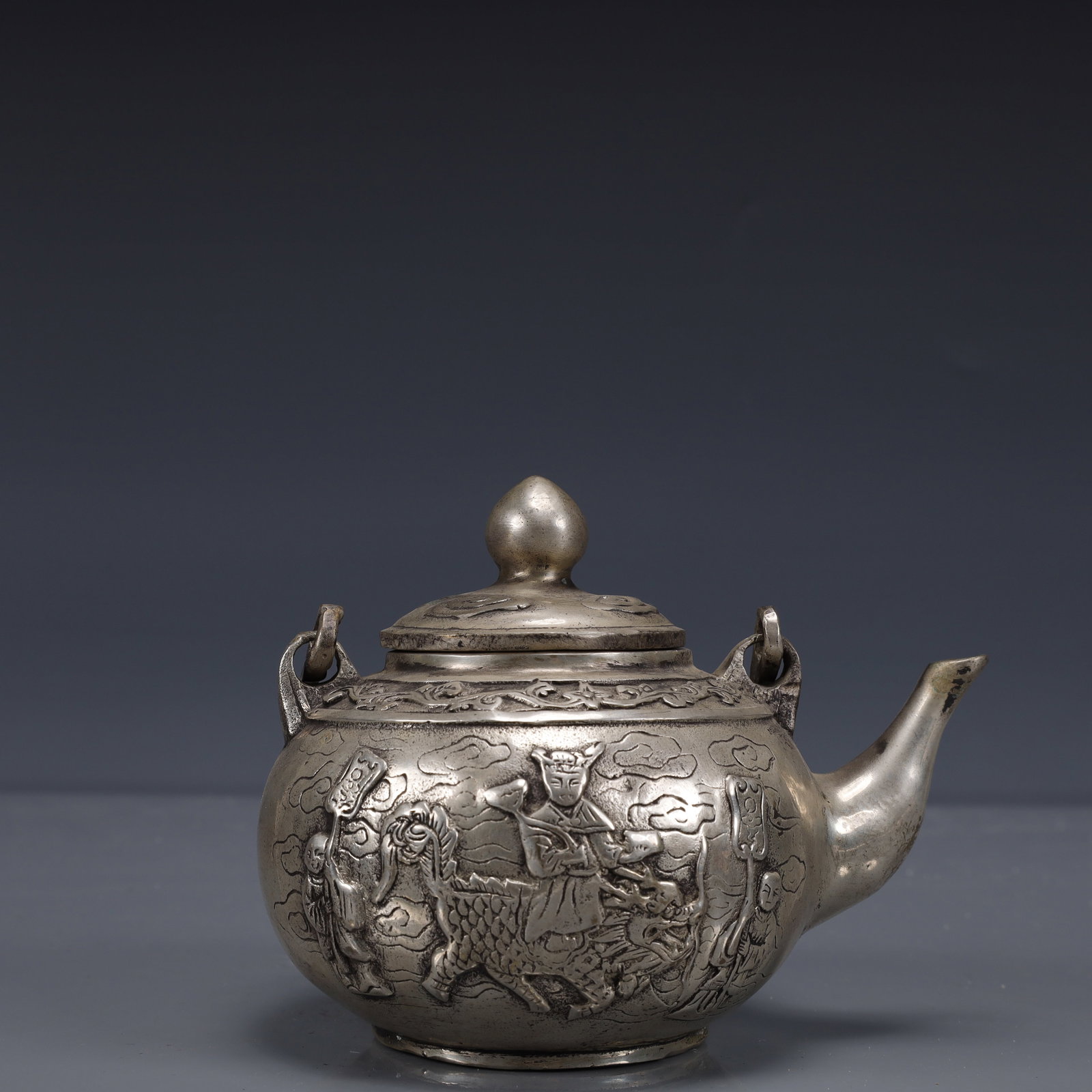 An Exquisite Silver-Plated Bronze Figure Pattern Ewer: An Exquisite Silver-Plated Bronze Figure Pattern Ewer,Ming Dynasty, China,Xuande Four-character Mark,Size:5.5inx3.9inx5.1in,Weight:450g