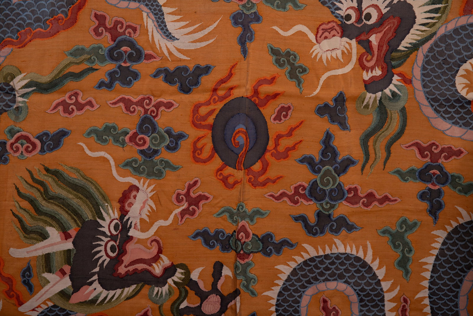 An Exquisite Kesi Embroidery Auspicious Cloud and Dragon Pattern - 7