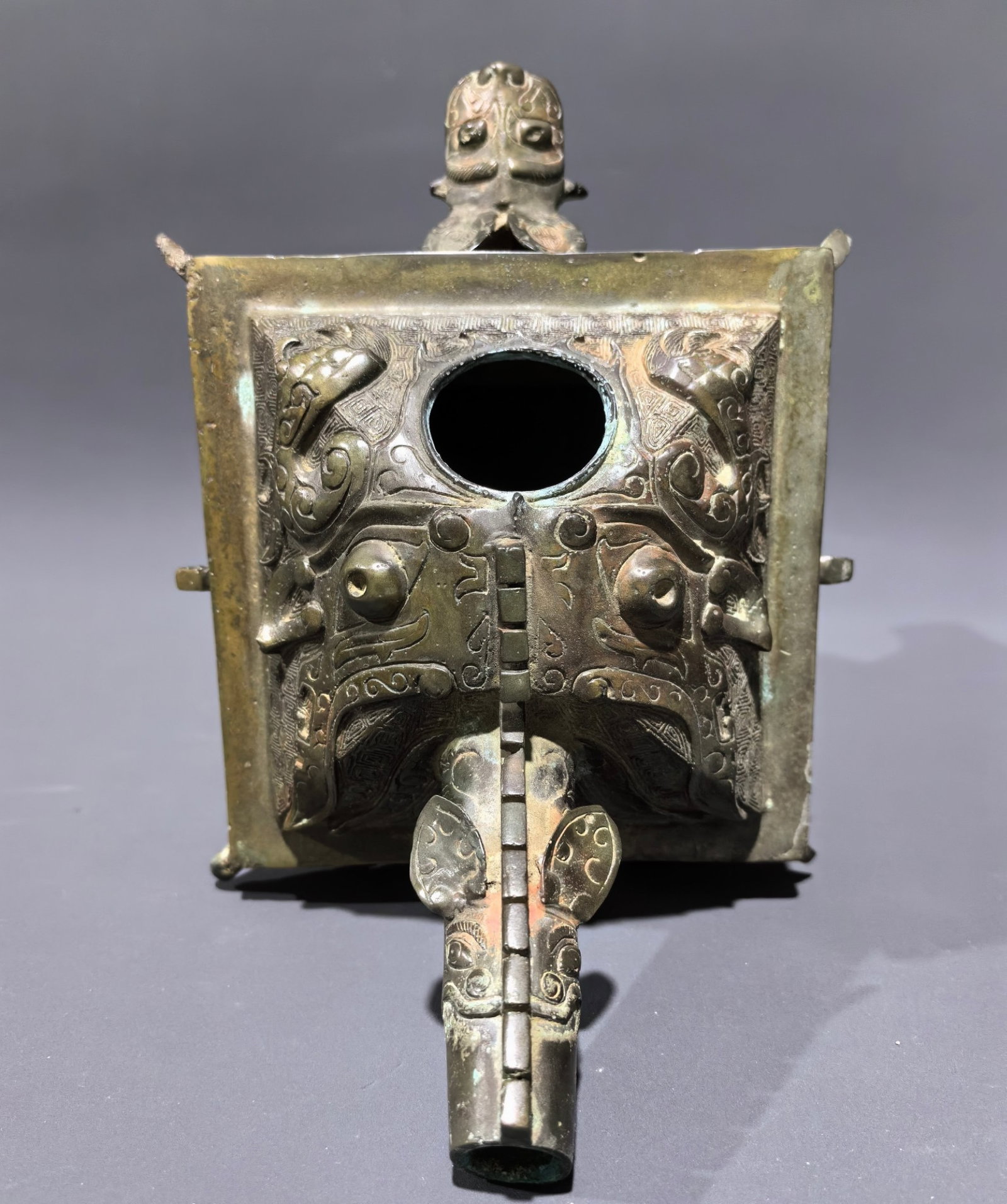 An Archaic Bronze Taotie Pattern Pot - 7