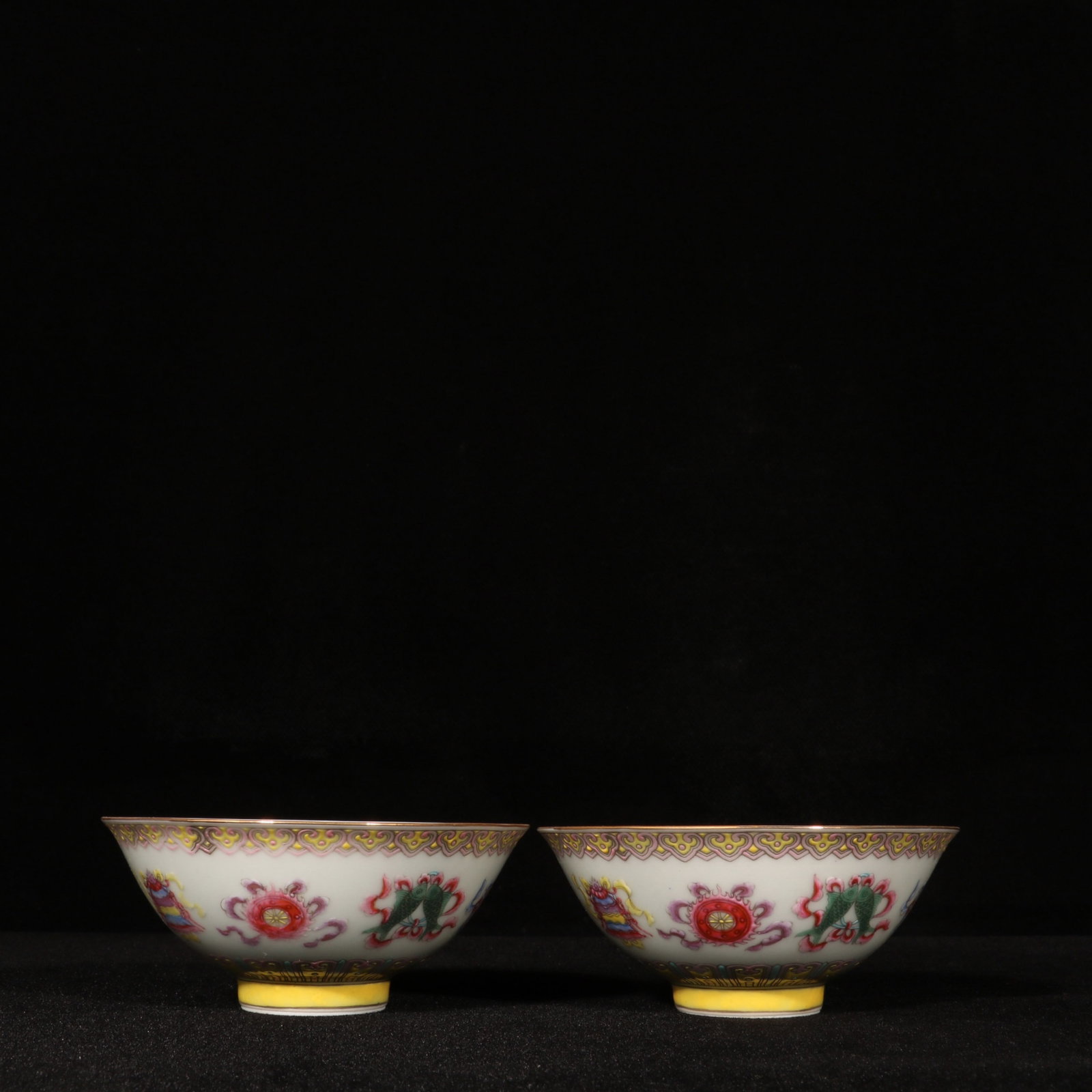 A Pair of Exquisite Famille-Rose Painted Gold Eight Treasures Pattern Cups: A Pair of Exquisite Famille-Rose Painted Gold Eight Treasures Pattern Cups,Qing Dynasty,China,Yongzheng Four-character Mark,Size:1.7inx3.7in 一对粉彩描金八
